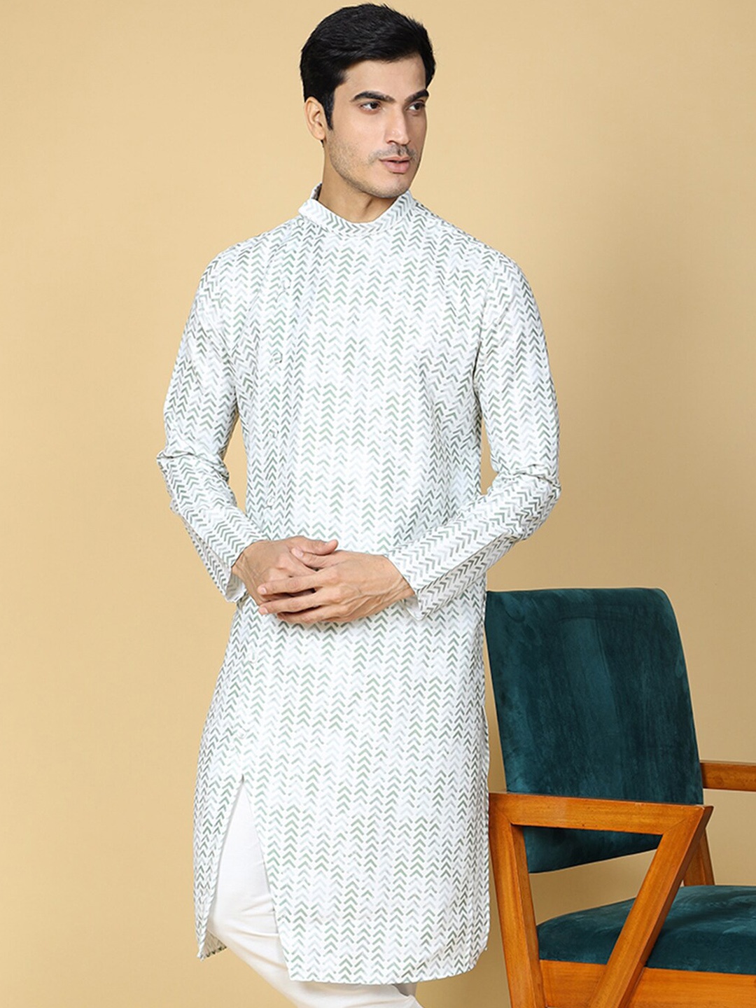 

TABARD Geometric Printed Mandarin Collar Pure Cotton Straight Kurta, White