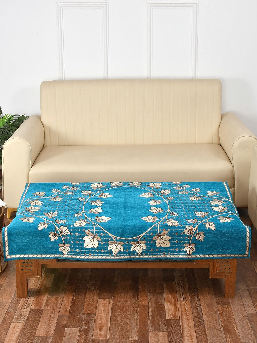 

MULTITEX Blue Embroidered Rectangle 4-Seater Table Cover