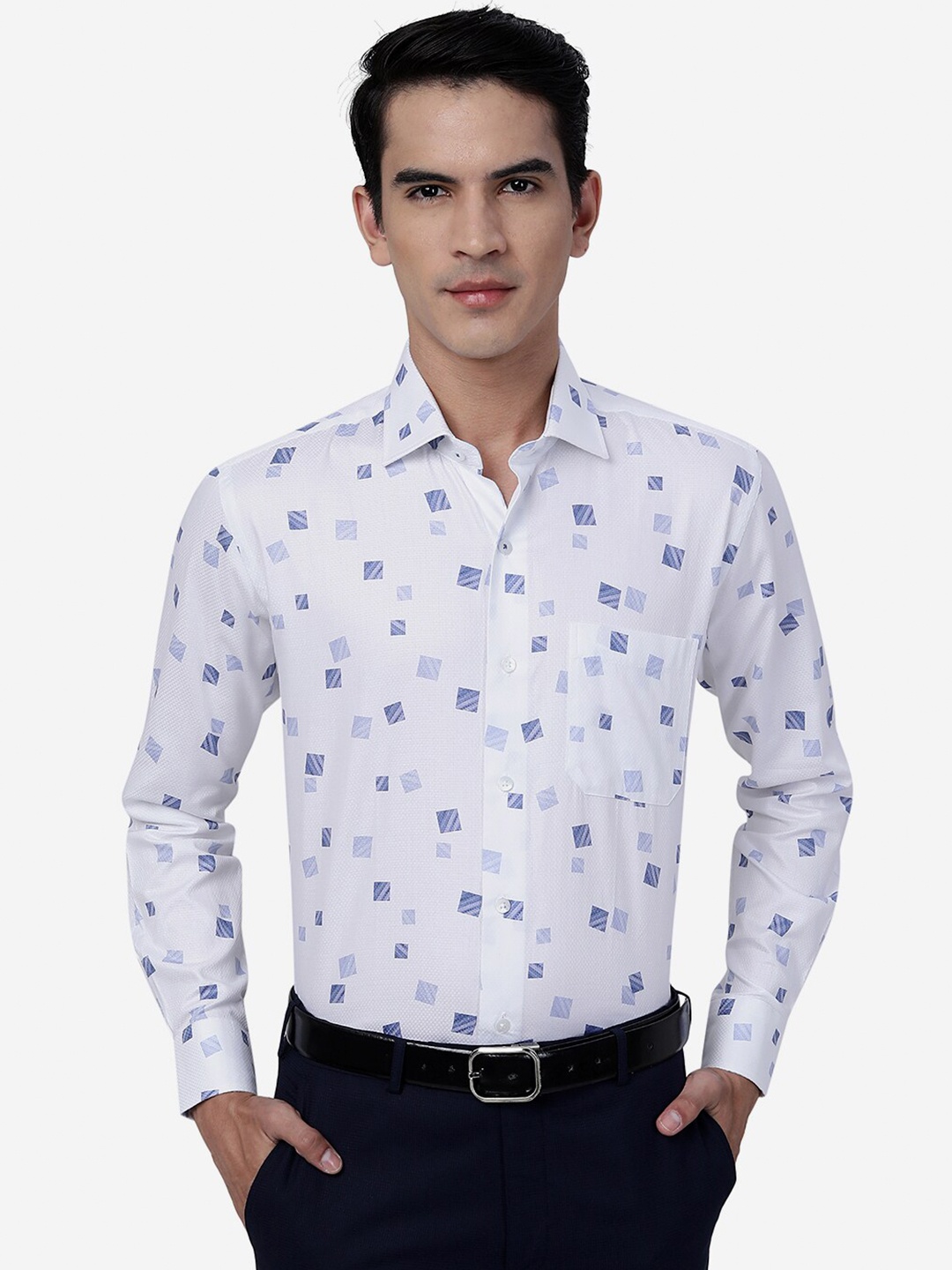 

METAL Slim Fit Geometric Printed Cotton Formal Shirt, White