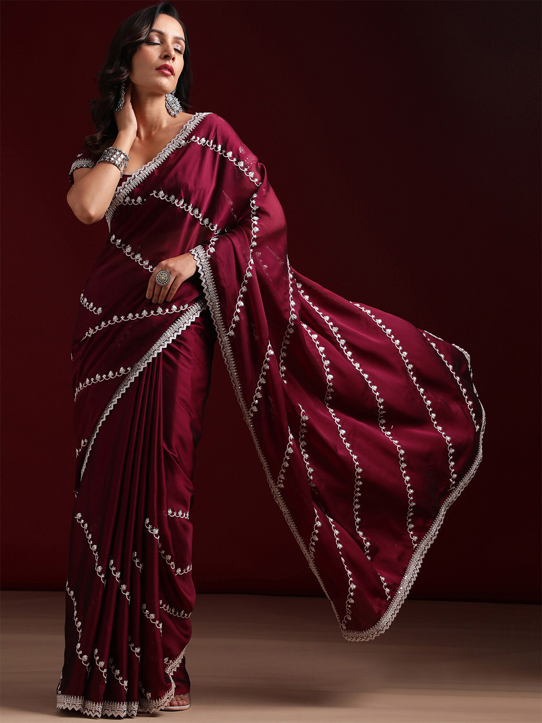 

kasee Floral Embroidered Pure Silk Saree, Burgundy