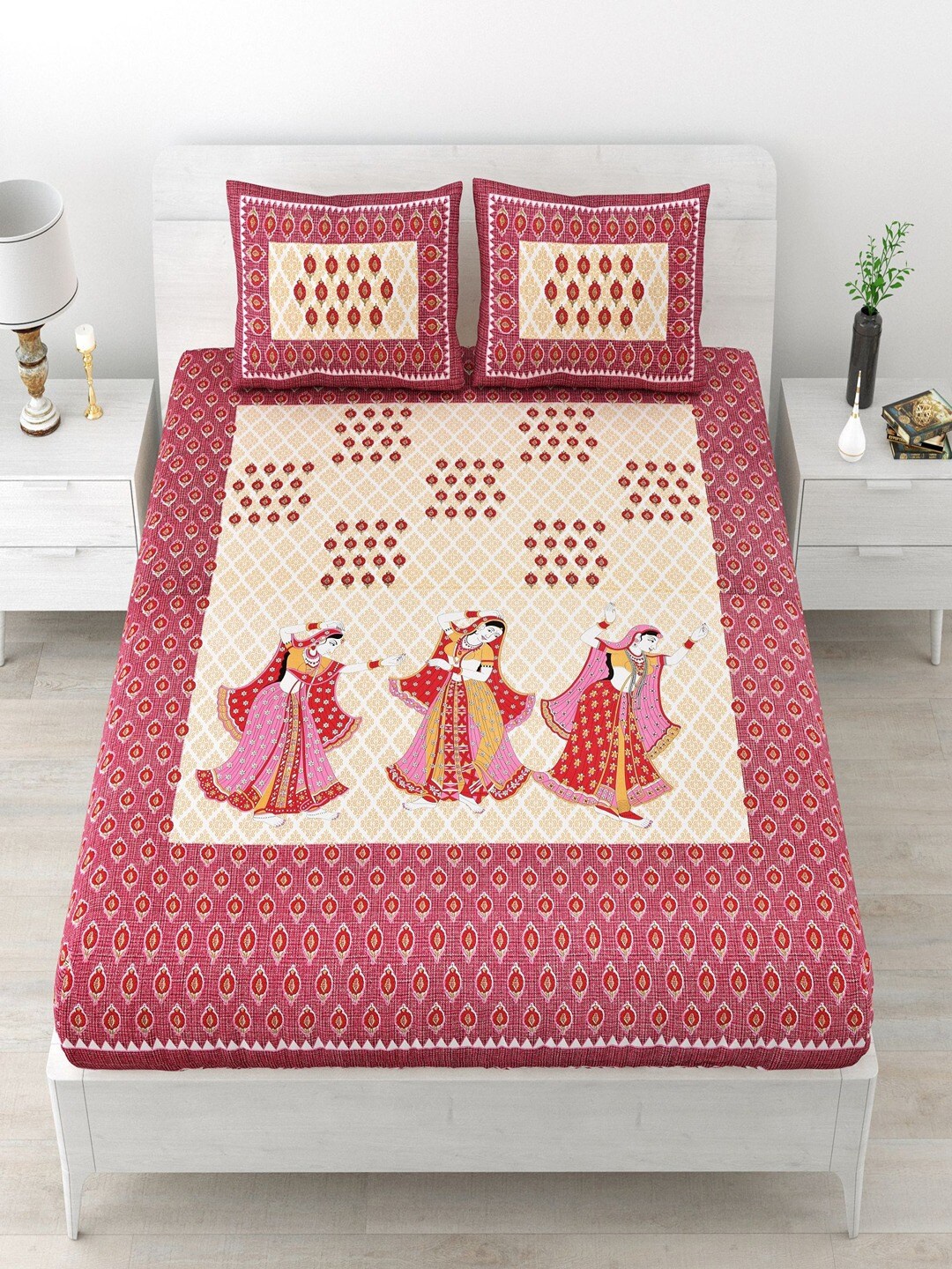 

UNIQCHOICE Pink & Red Ethnic Motifs 120 TC Queen Bedsheet with 2 Pillow Covers