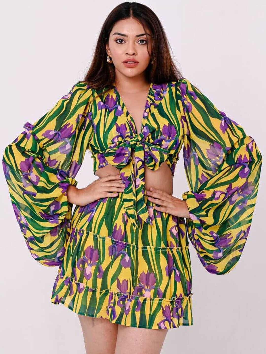 

FancyPants Floral Printed V-Neck Crop Top & Tiered Skirt, Yellow