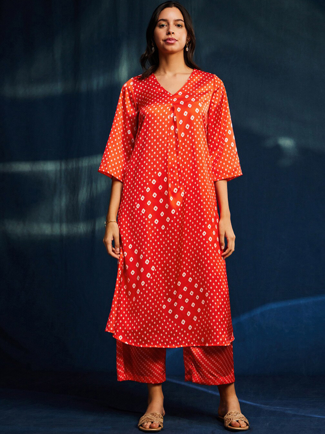

Pink Fort Bandhani Printed Straight Regular Satin Kurta with Palazzos, Orange