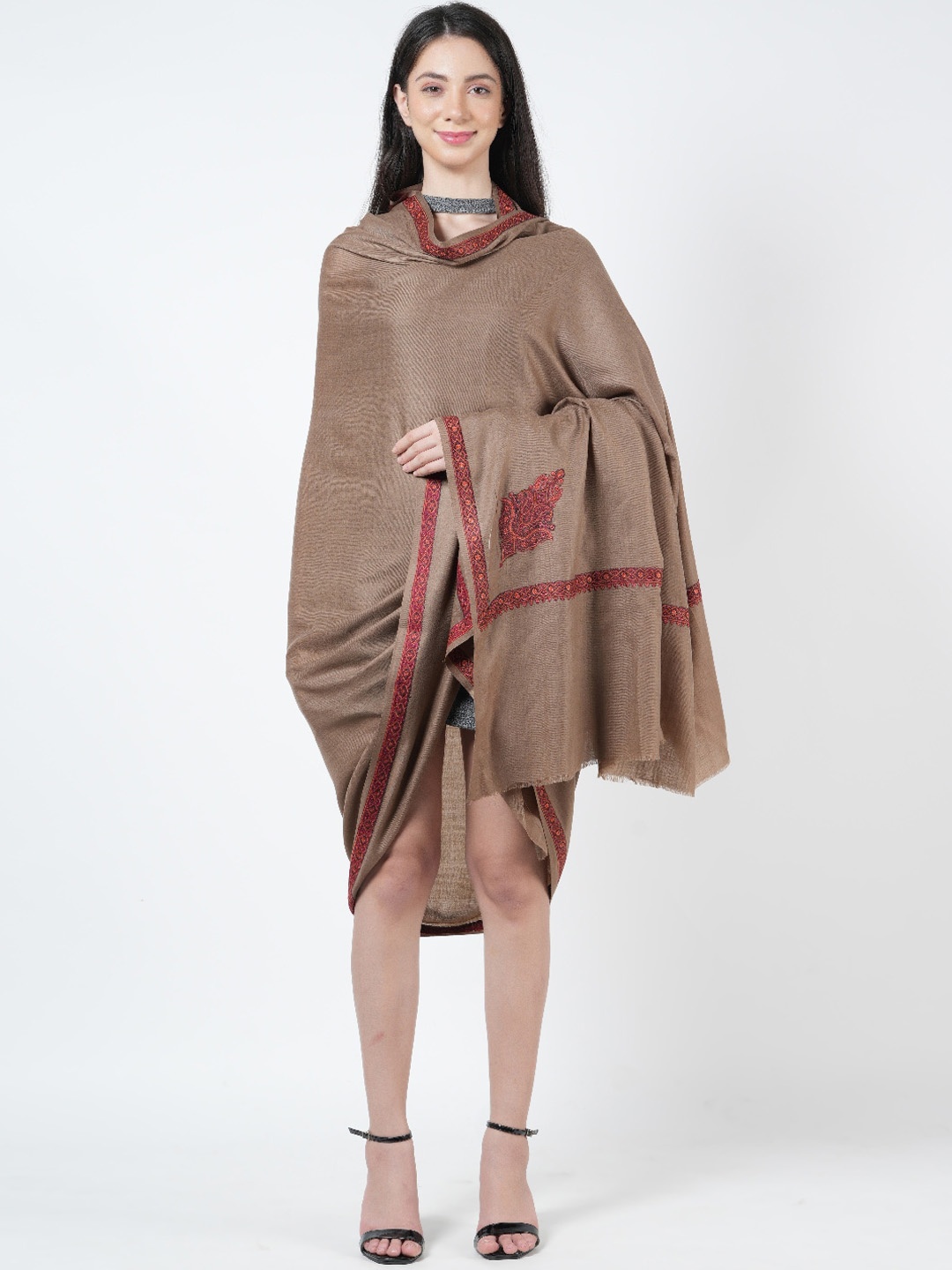

MUFFLY Floral Embroidered Woolen Shawl, Beige