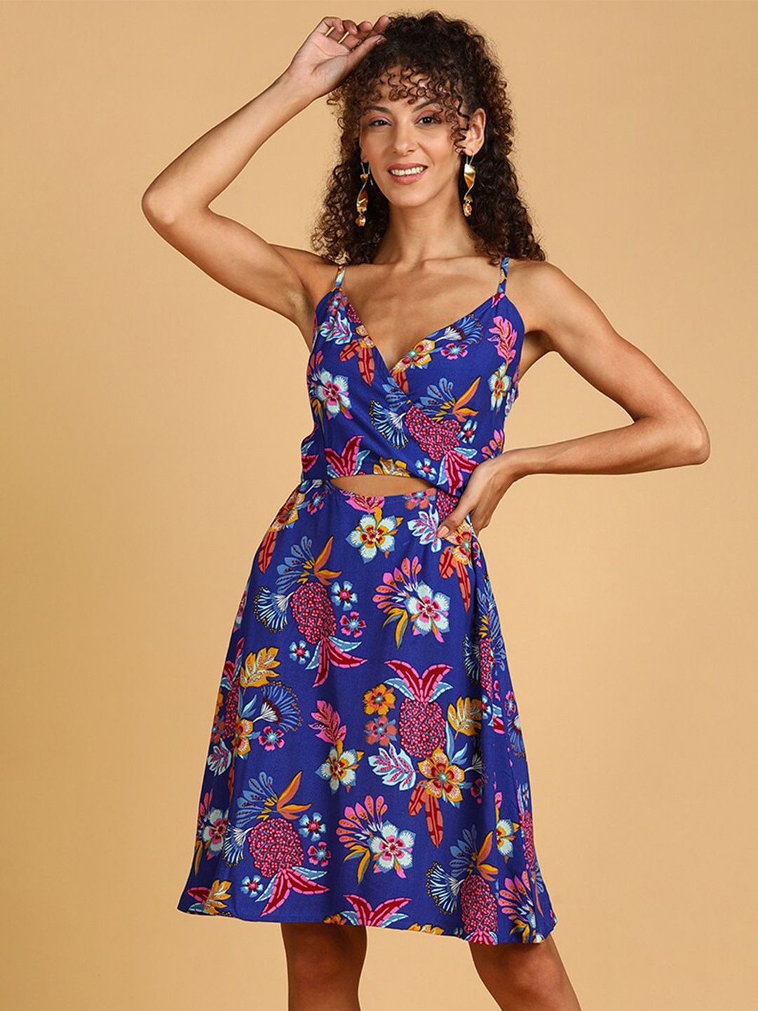 

DODO & MOA Floral Printed Shoulder Straps Cut-Outs Detail Flared Fit & Flare Dress, Blue