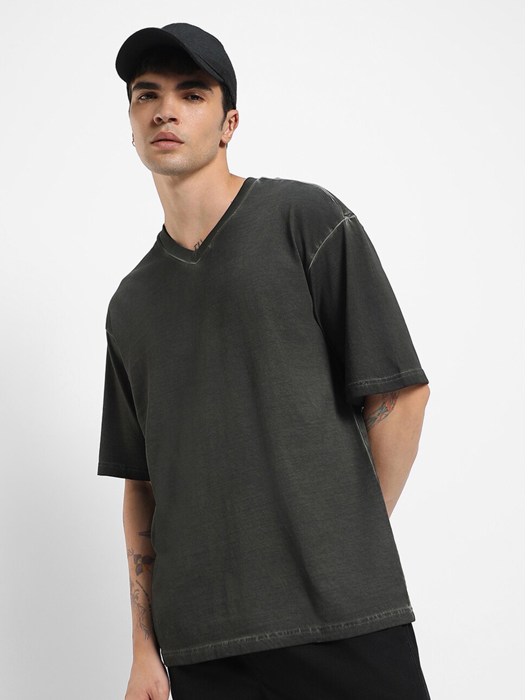 

Bewakoof V-Neck Pure Cotton Oversized T-shirt, Grey