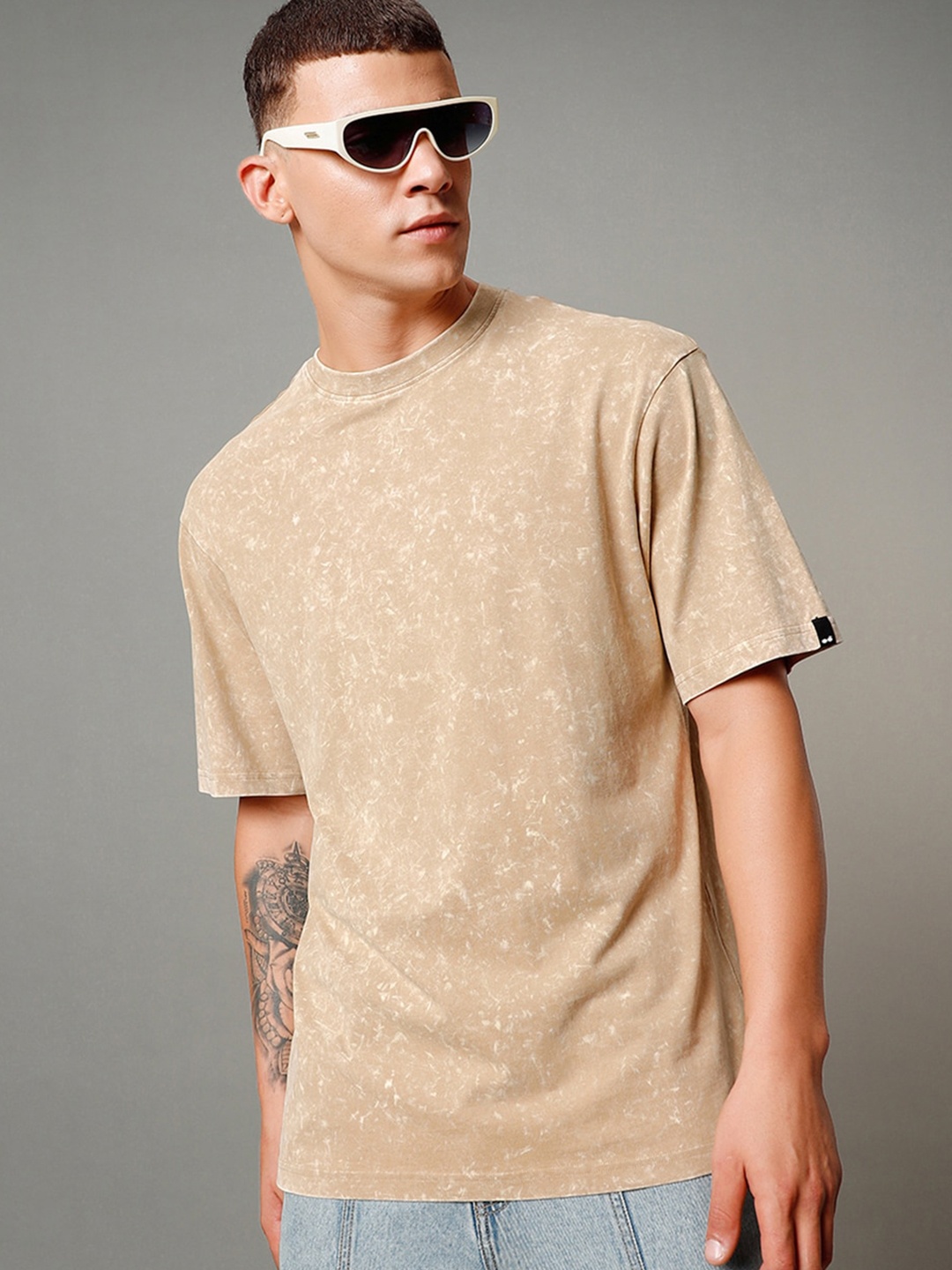 

Bewakoof Oversized T-shirt, Brown