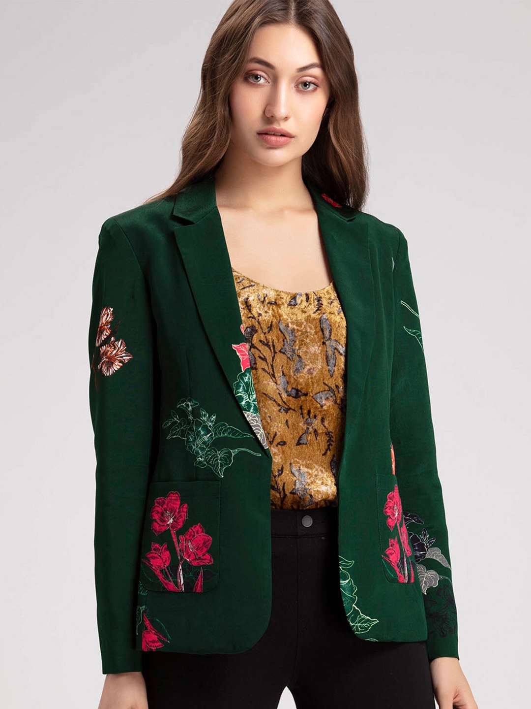 

SHAYE Tailored Fit Floral Printed Single Breasted Blazer, Green