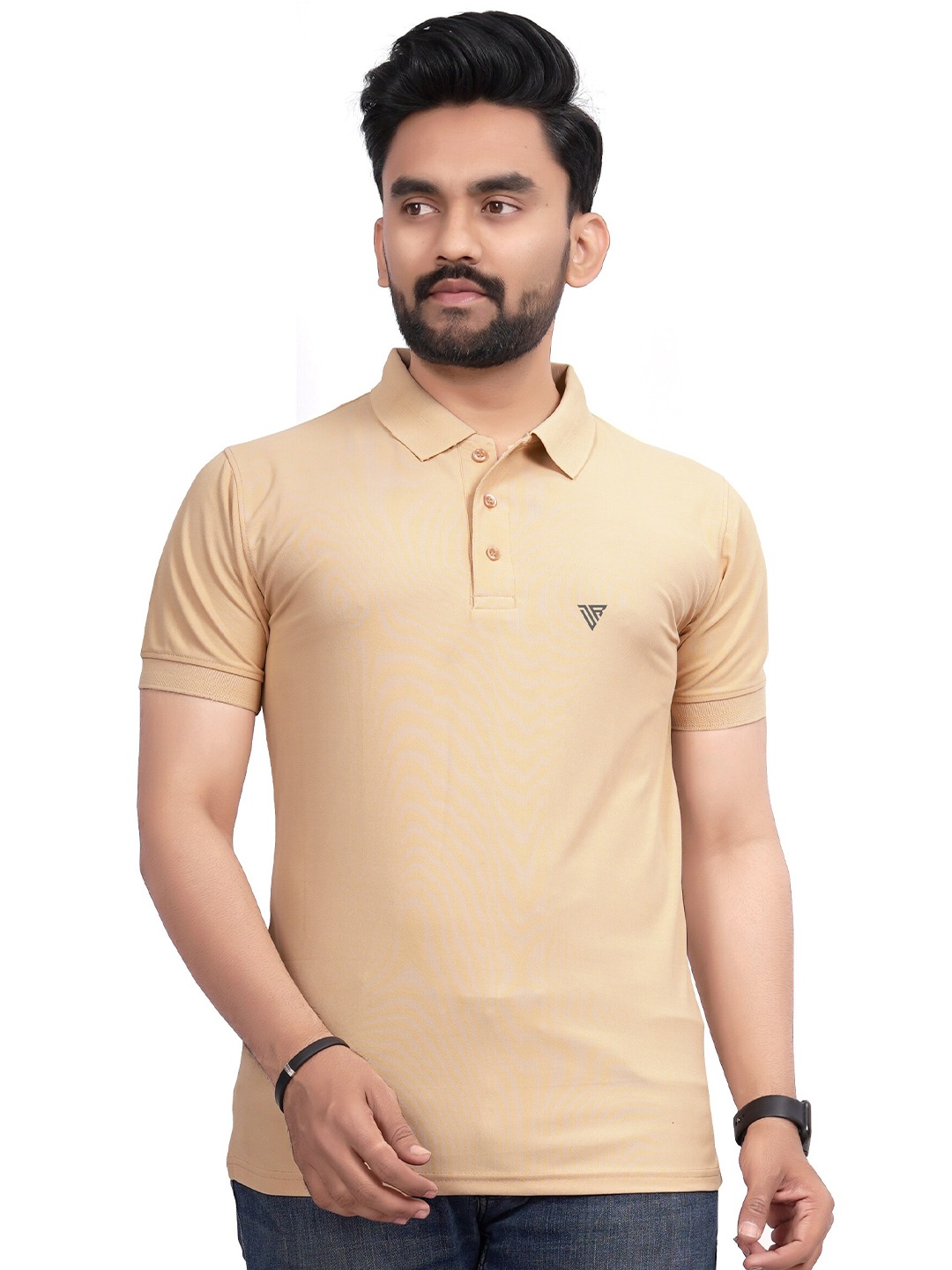 

Divra Clothing Polo Collar Regular -Fit T-Shirt, Beige
