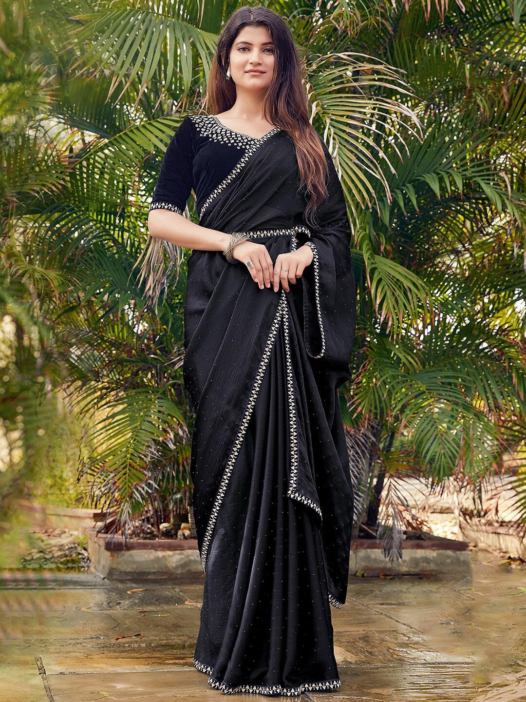 

Mitera Embellished Beads & Stones Pure Chiffon Saree, Black