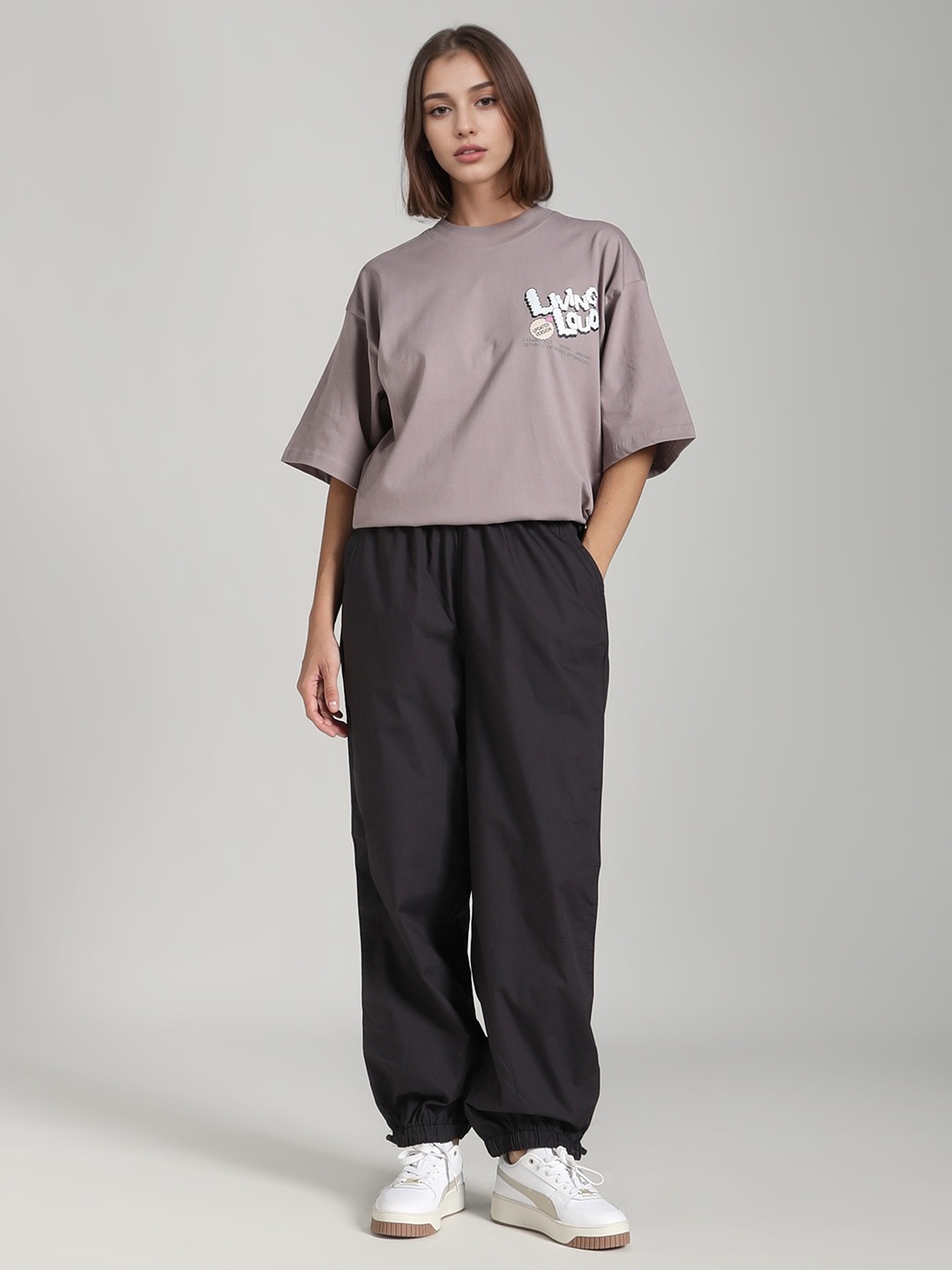 

IZF Women High-Rise Plain Cotton Oversized Parachute Trousers, Grey