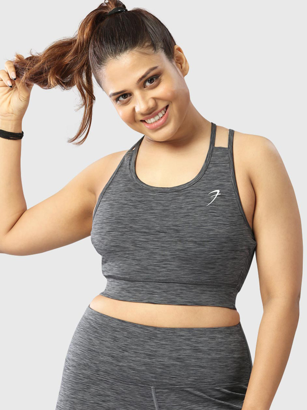 

FUAARK Padded Medium Coverage All Day Comfort Anti-Odour Sports Bra, Grey
