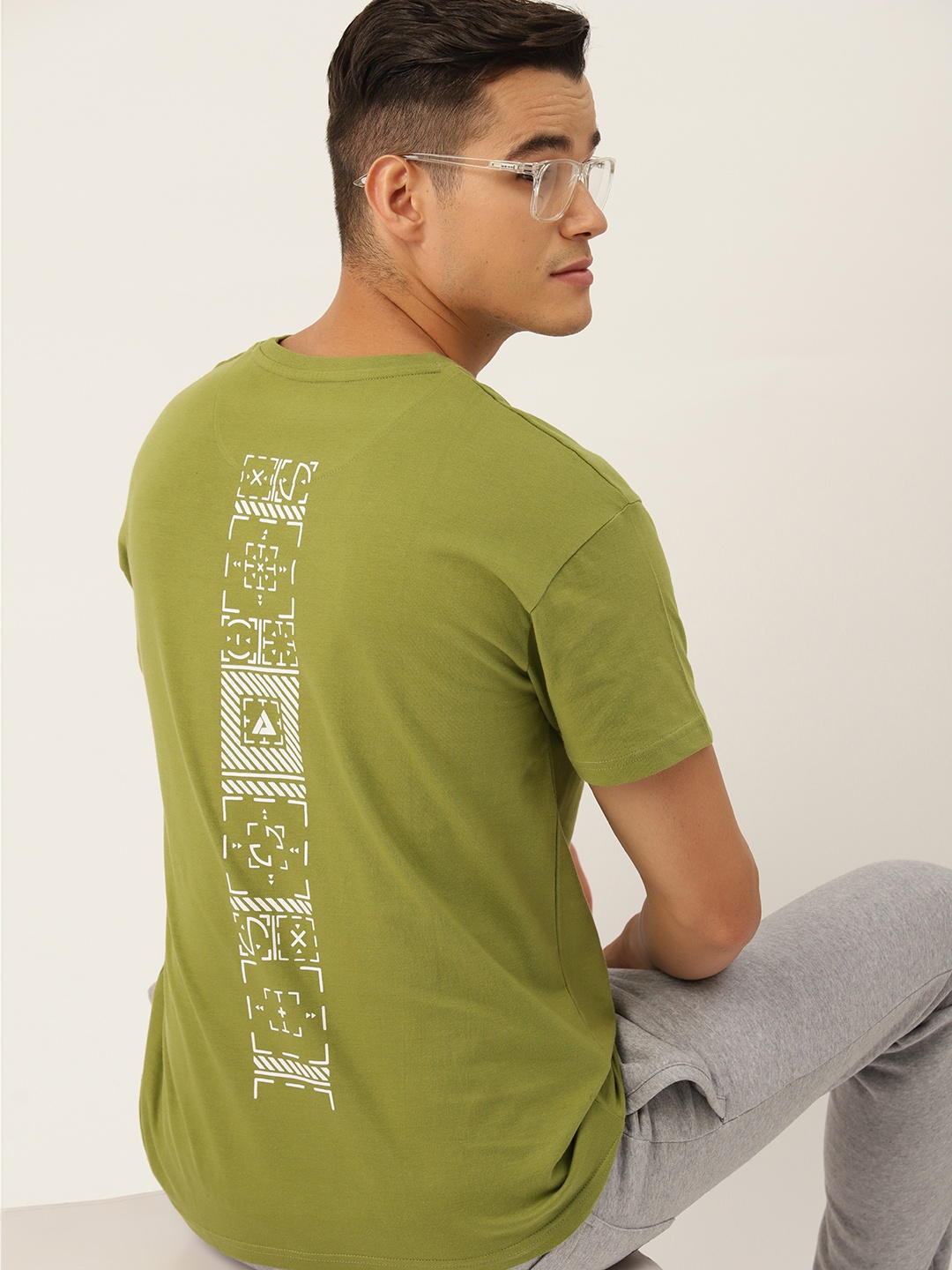 

ETC Men Printed Pure Cotton T-shirt, Green