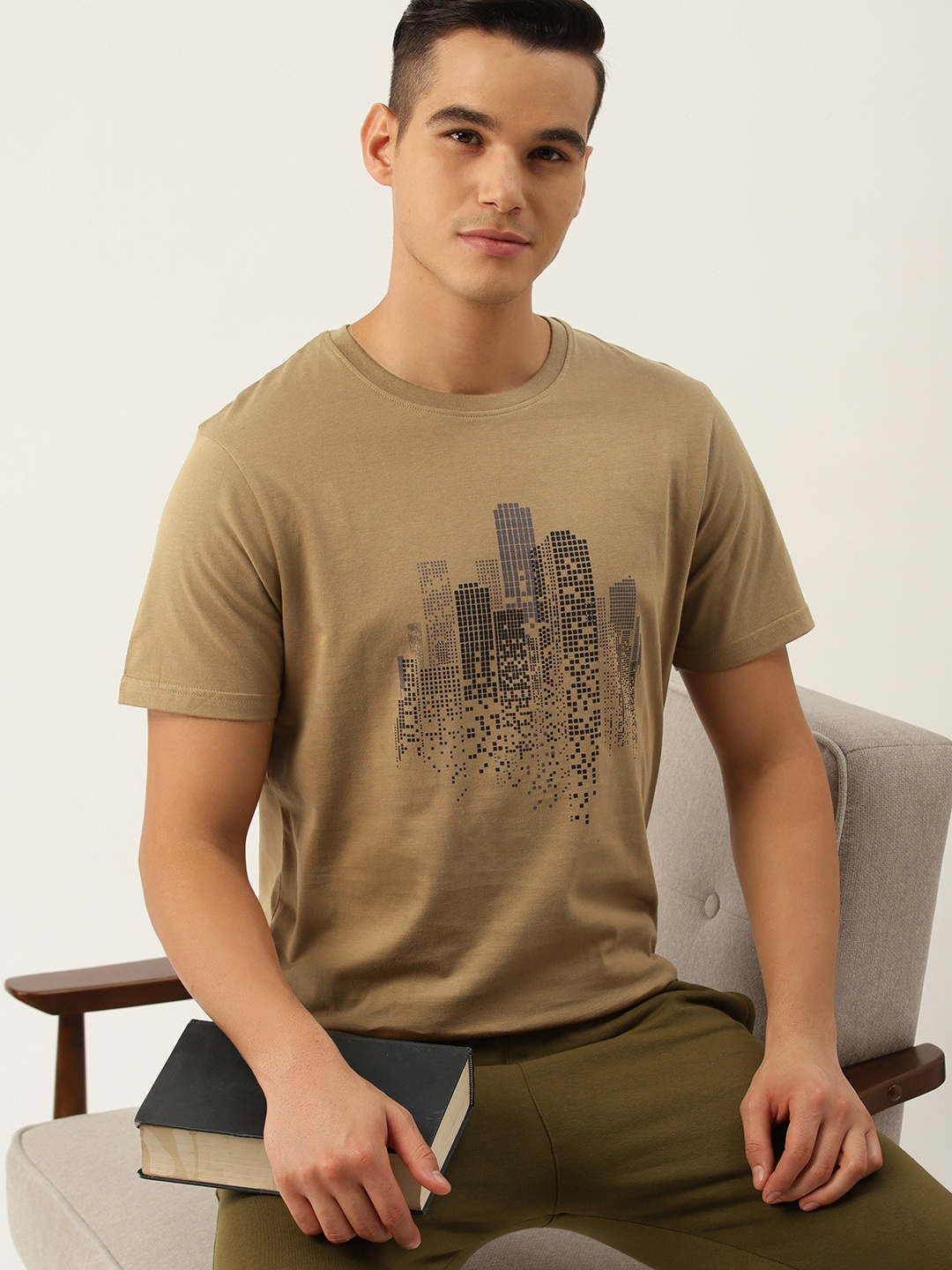 

ETC Men Printed Pure Cotton T-shirt, Brown