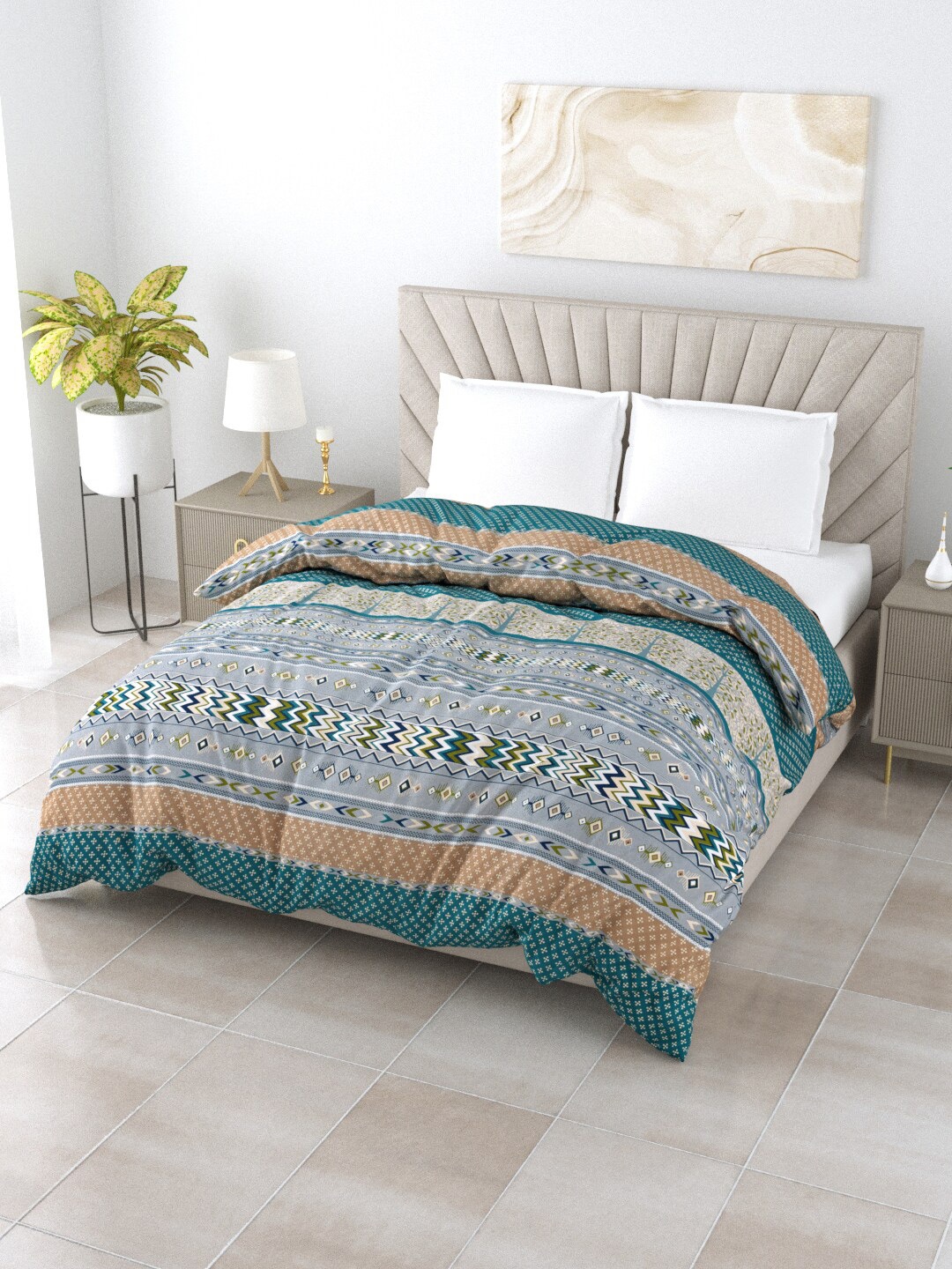 

Salona Bichona Teal & White Floral AC Room 120 GSM Double Bed Comforter