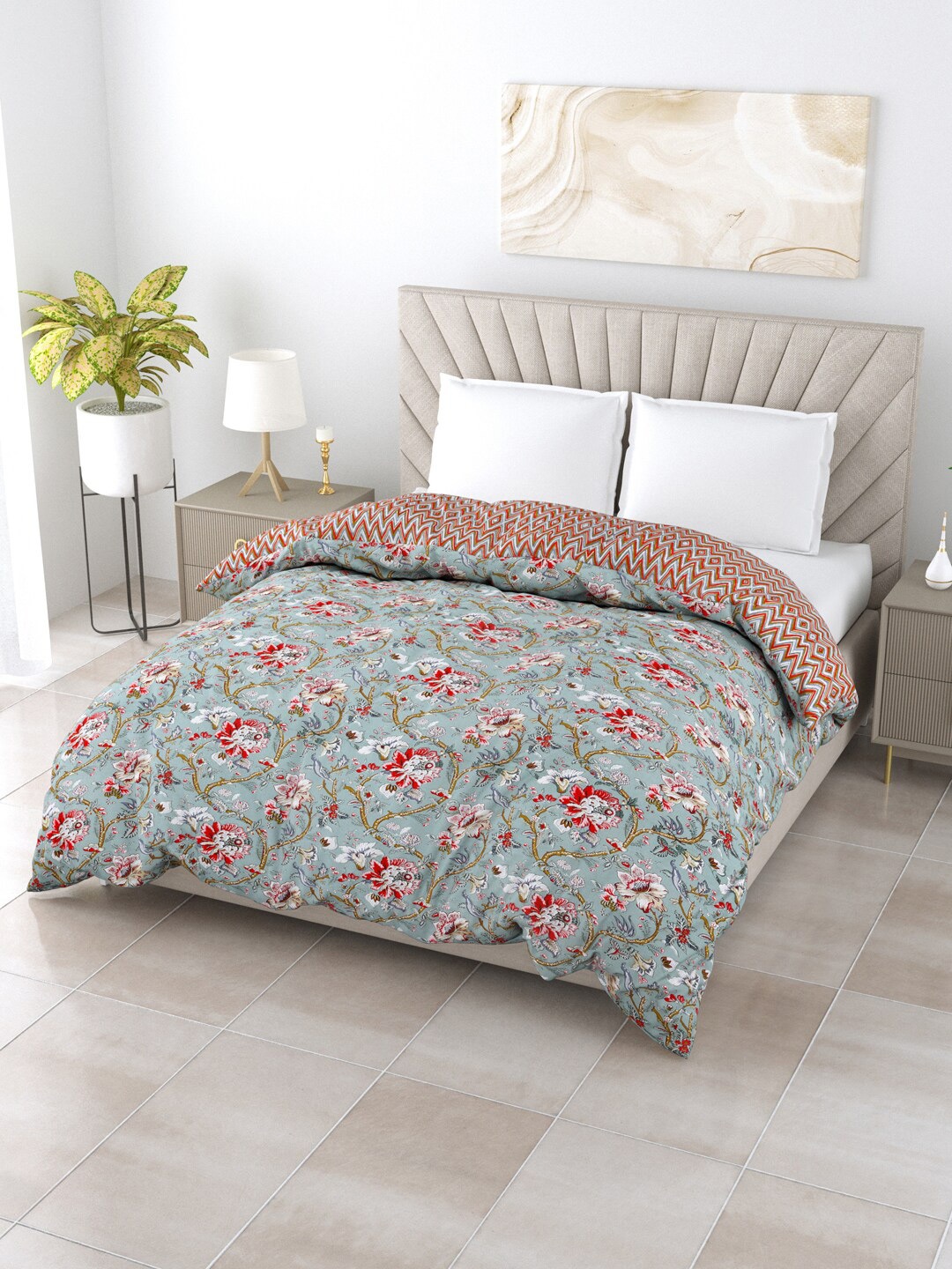 

Salona Bichona Turquoise Blue & Red Floral AC Room 120 GSM Double Bed Comforter