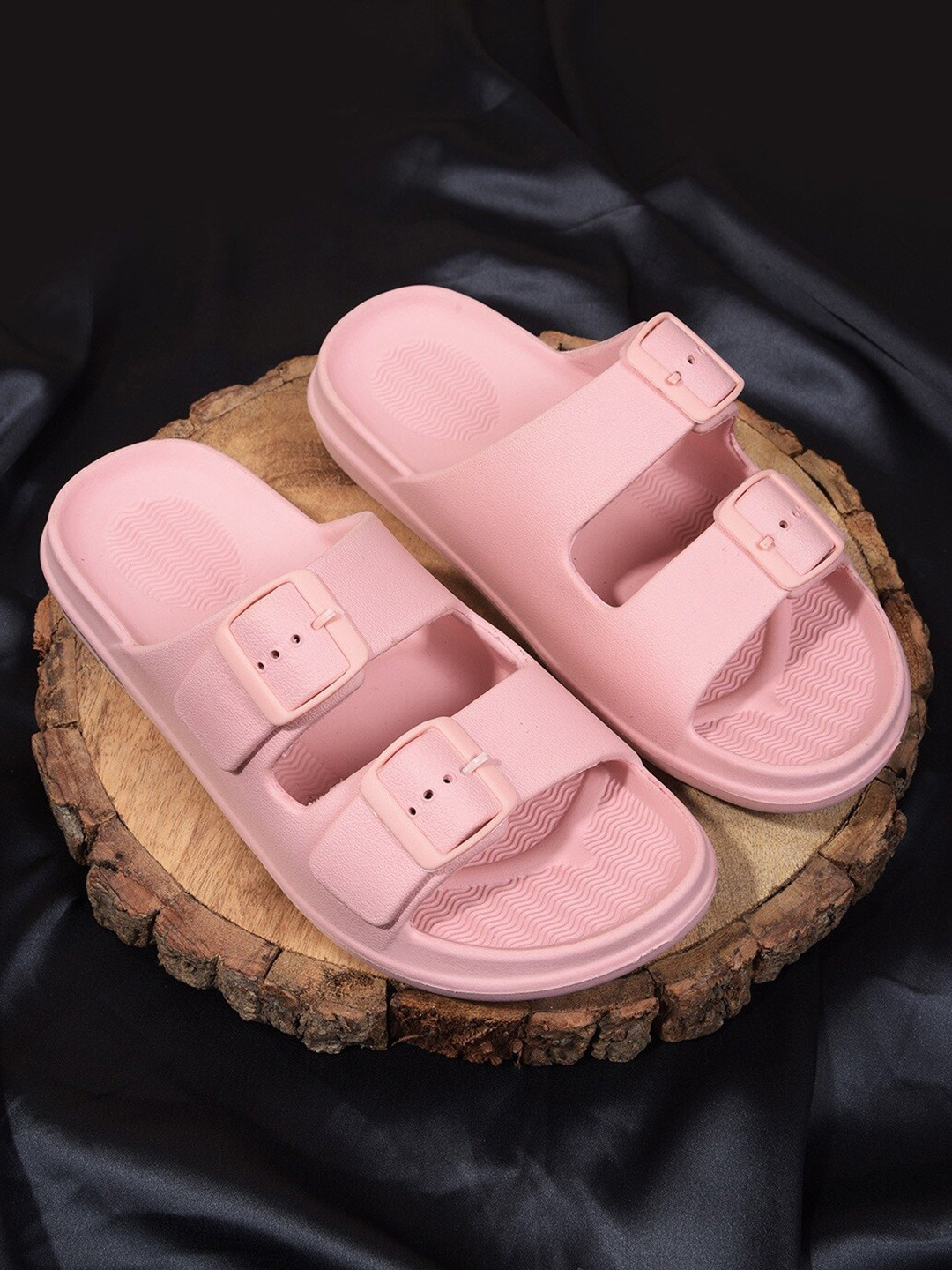 

Action Plus Women Rubber Sliders, Pink