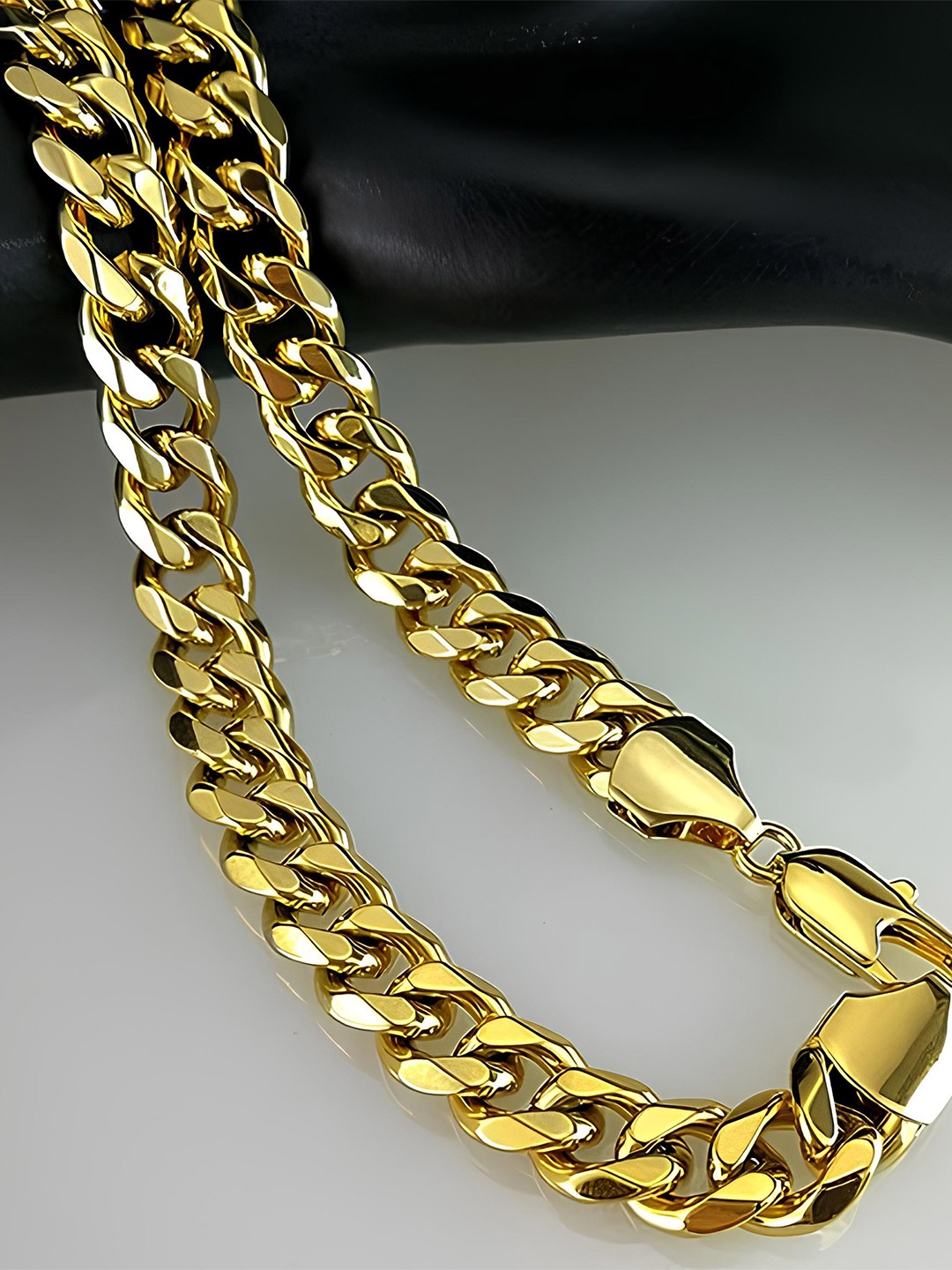 

KARISHMA KREATIONS Unisex Gold-Plated Chain