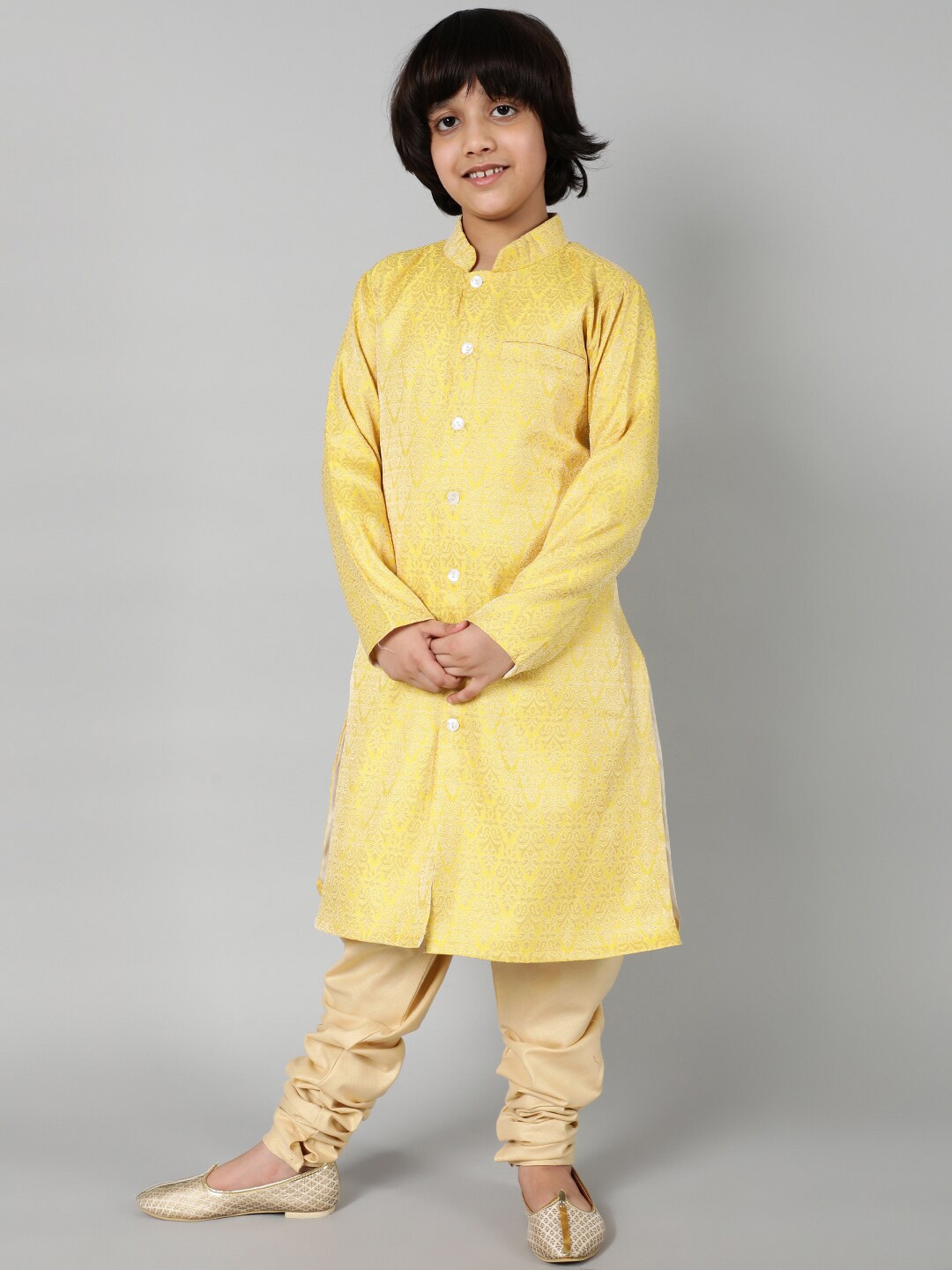 

Aks Kids Boys Ethnic Woven Design Mandarin Collar Sherwani Set, Yellow