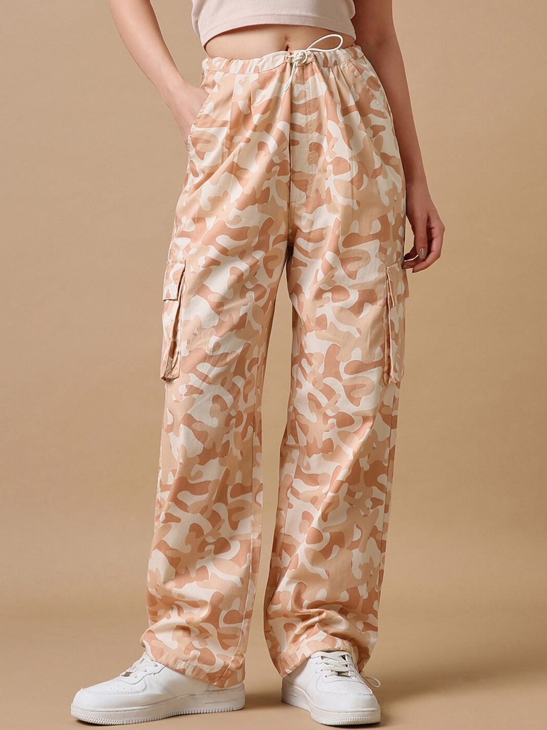 

Bewakoof Women Camouflage Oversized Parachute Pants, Coral