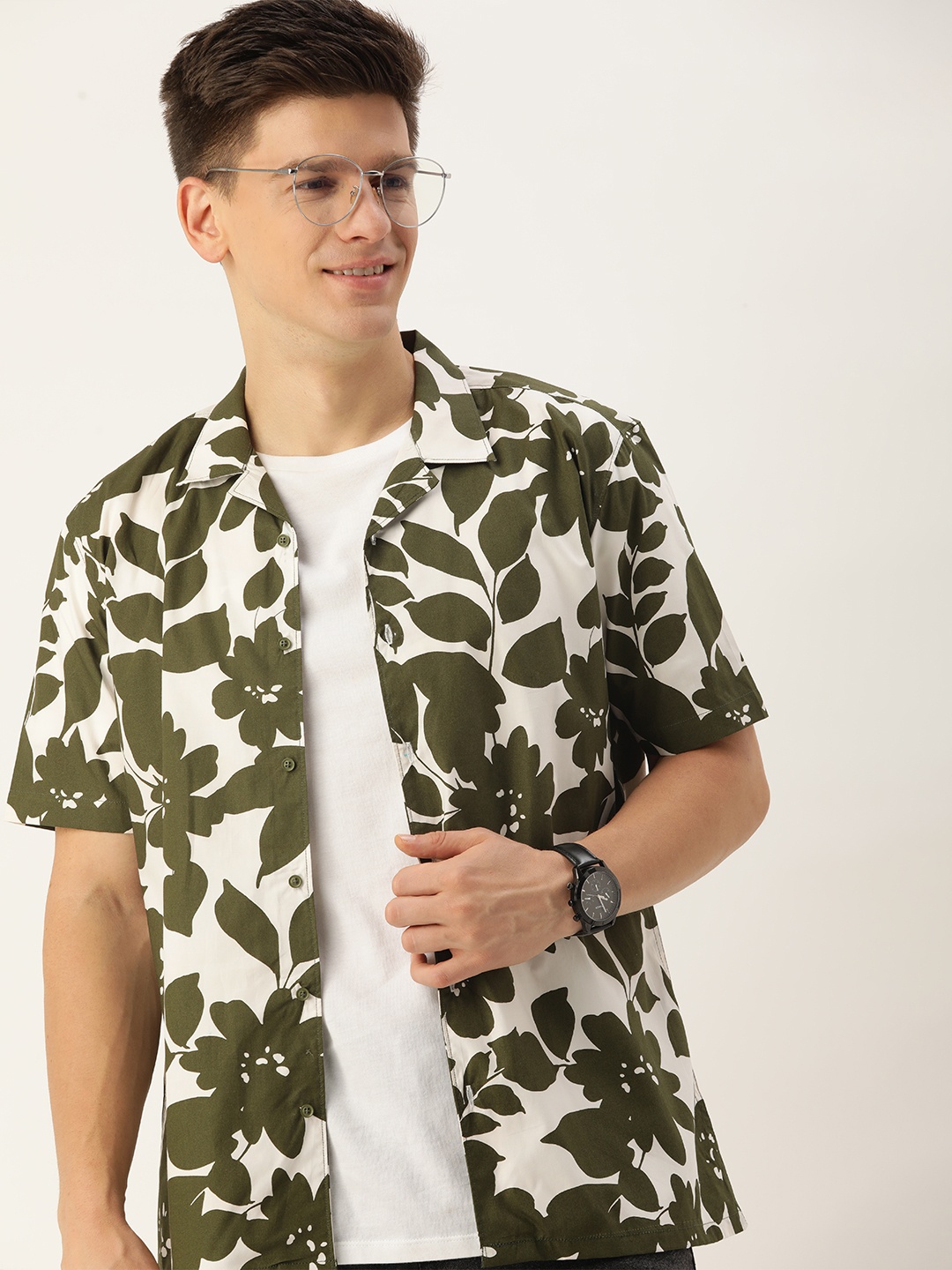 

Mast & Harbour Men Floral Opaque Printed Cotton Casual Shirt, Green