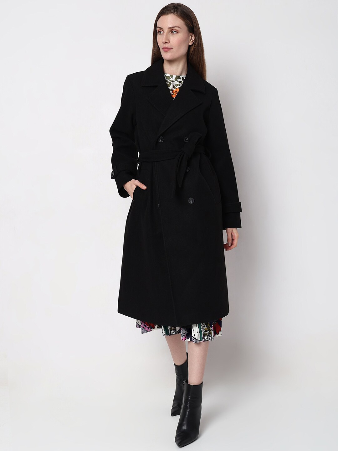 

Vero Moda Notched Lapel Collar Double-Breasted Trench Coat, Black