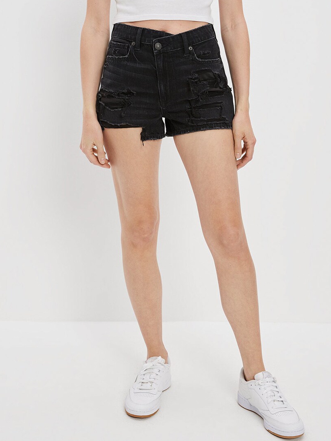 

AMERICAN EAGLE OUTFITTERS Women Mid-Rise Denim Shorts, Black