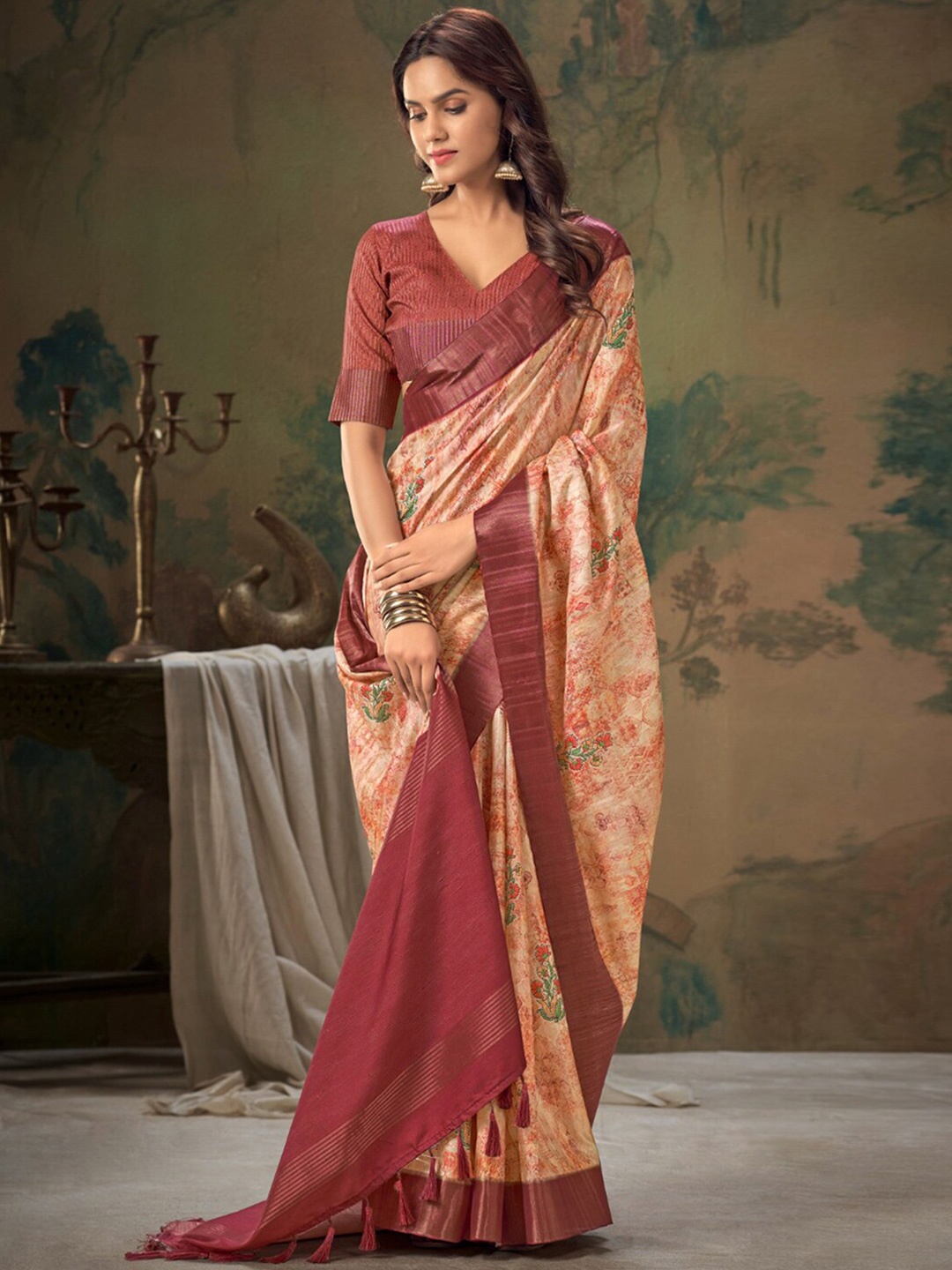 

Satrani Floral Printed Zari Silk Cotton Saree, Cream