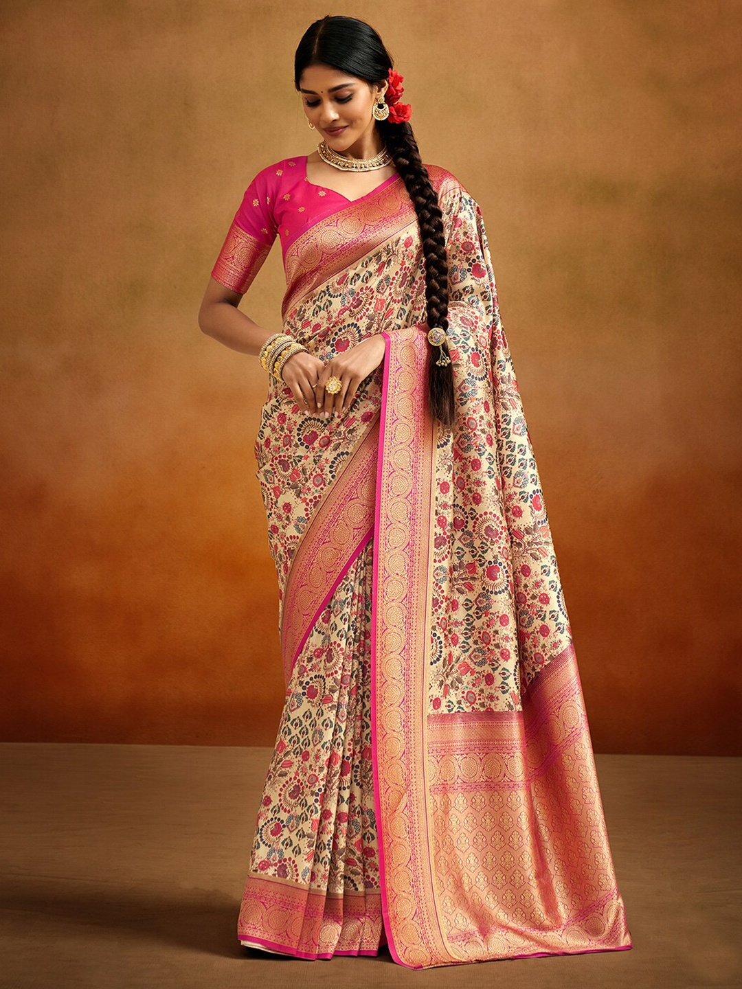 

Satrani Ethnic Motifs Zari Silk Blend Banarasi Saree, Cream