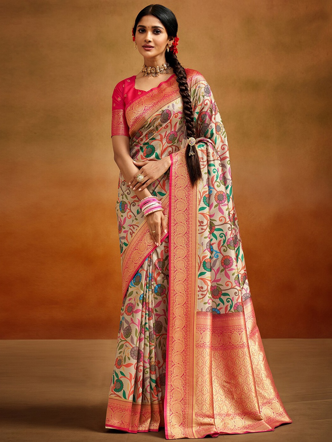 

Satrani Woven Design Zari Silk Blend Banarasi Saree, Beige