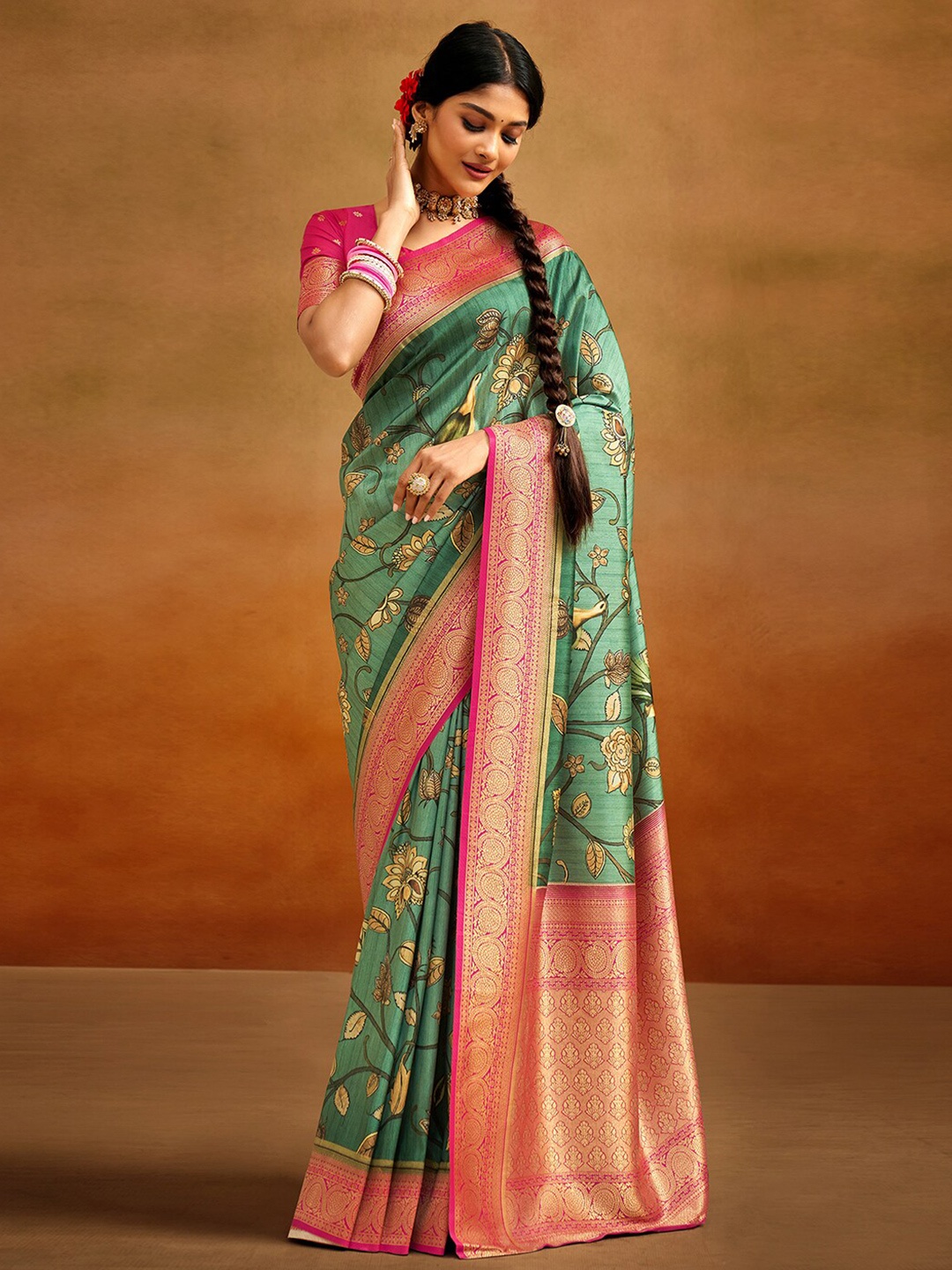 

Satrani Lime Ethnic Motifs Printed Zari Banarasi Saree, Green