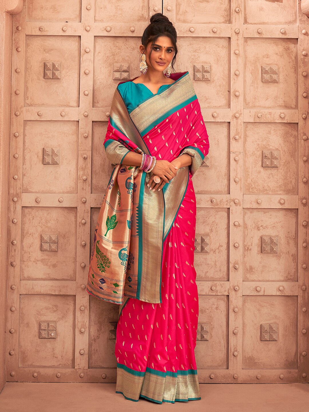 

Satrani Ethnic Motifs Woven Design Zari Paithani Saree, Pink