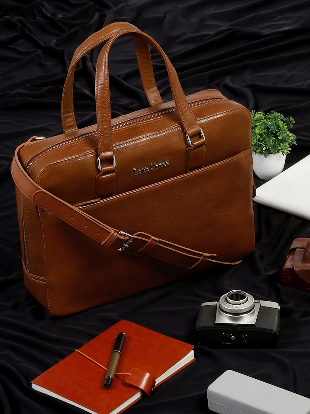 

LOUIS STITCH Unisex Leather Laptop Bag, Tan