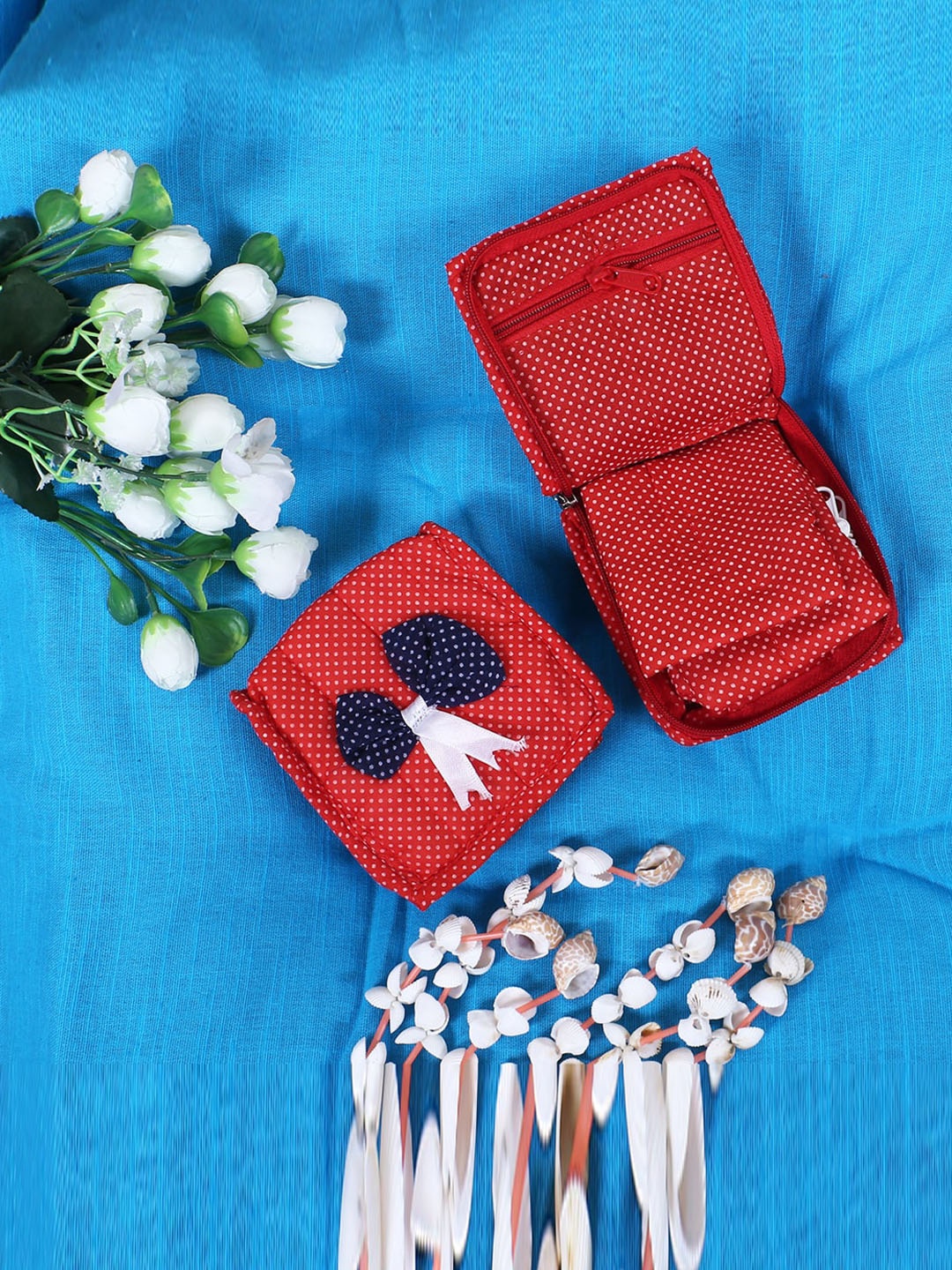 

Kuber Industries Red 2 Pieces Printed Jewellery Organisers