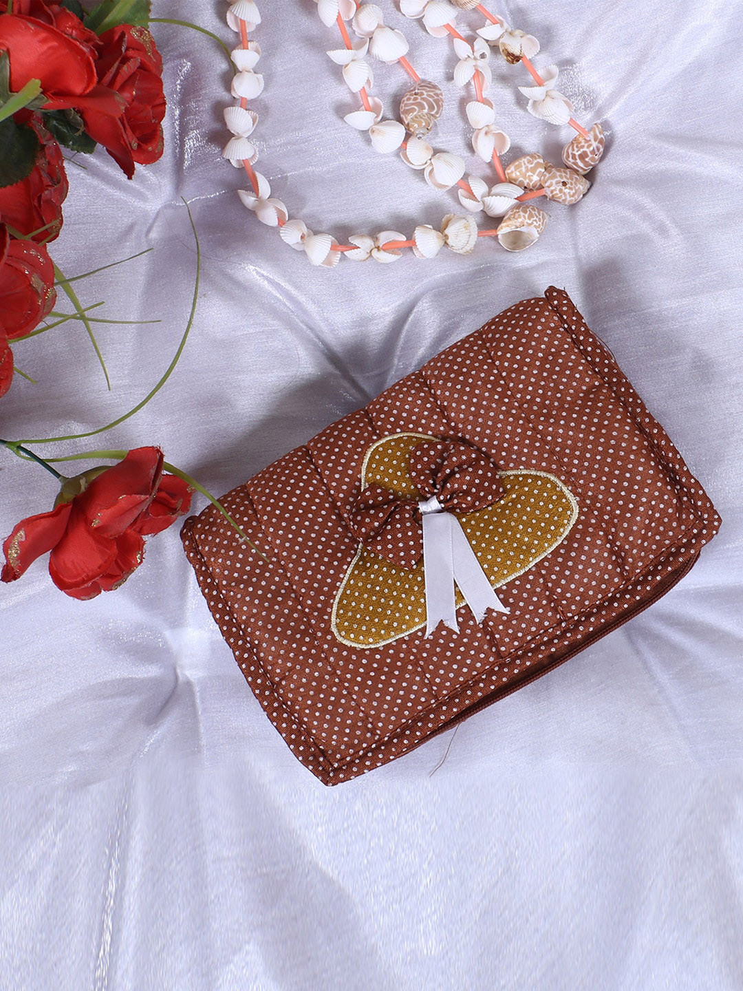 

Kuber Industries Set of 2 Brown Printed Pouch Jewellery Organisers