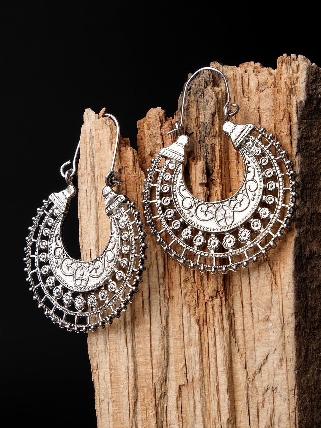 

XPNSV Silver-Plated Contemporary Oxidised Chandbalis