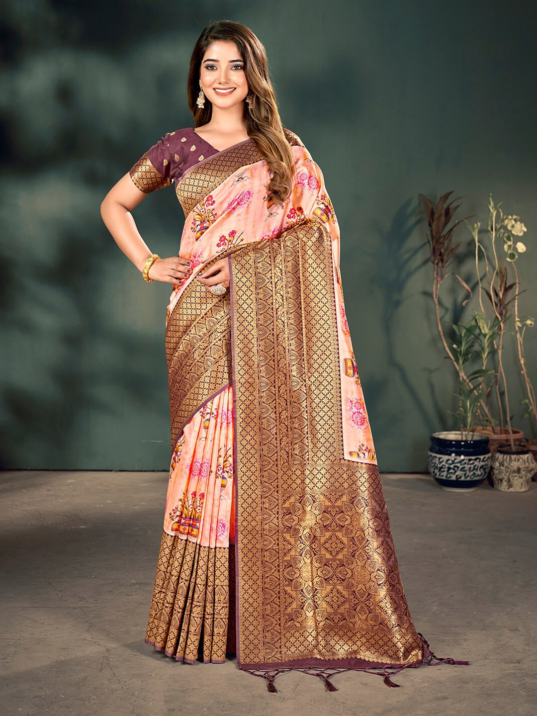 

Mitera Floral Printed Zari Banarasi Saree, Pink