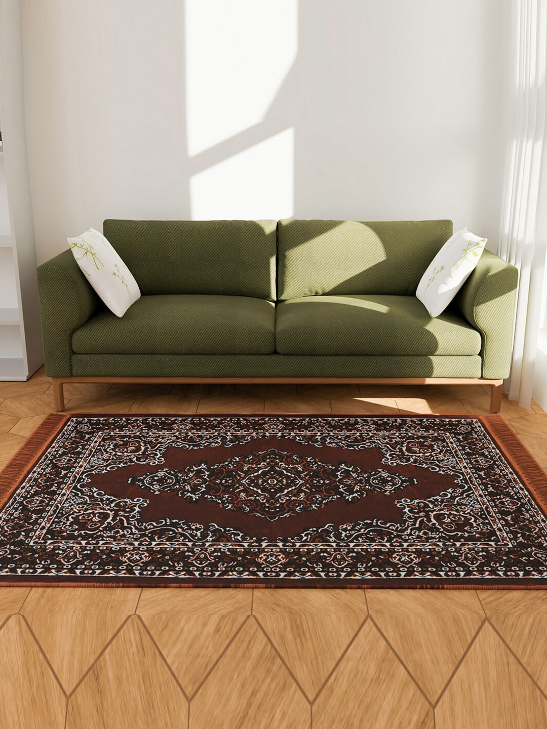 

Kuber Industries Brown & White Printed Velvet Carpet