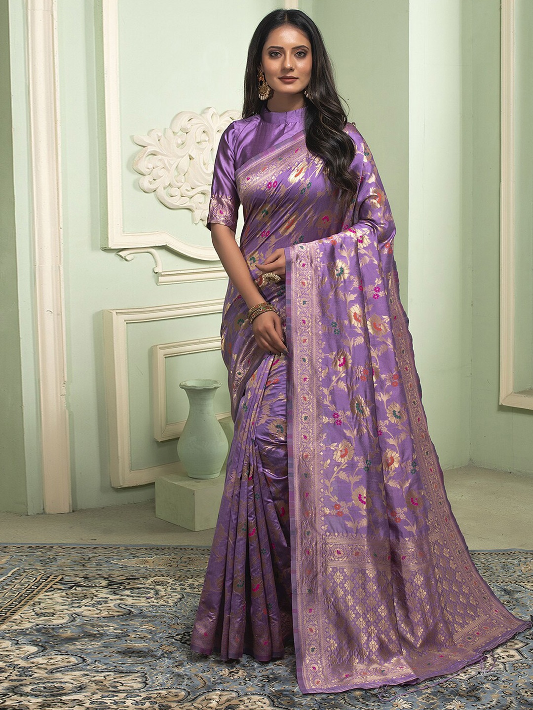 

Mitera Woven Design Zari Art Silk Banarasi Saree, Lavender