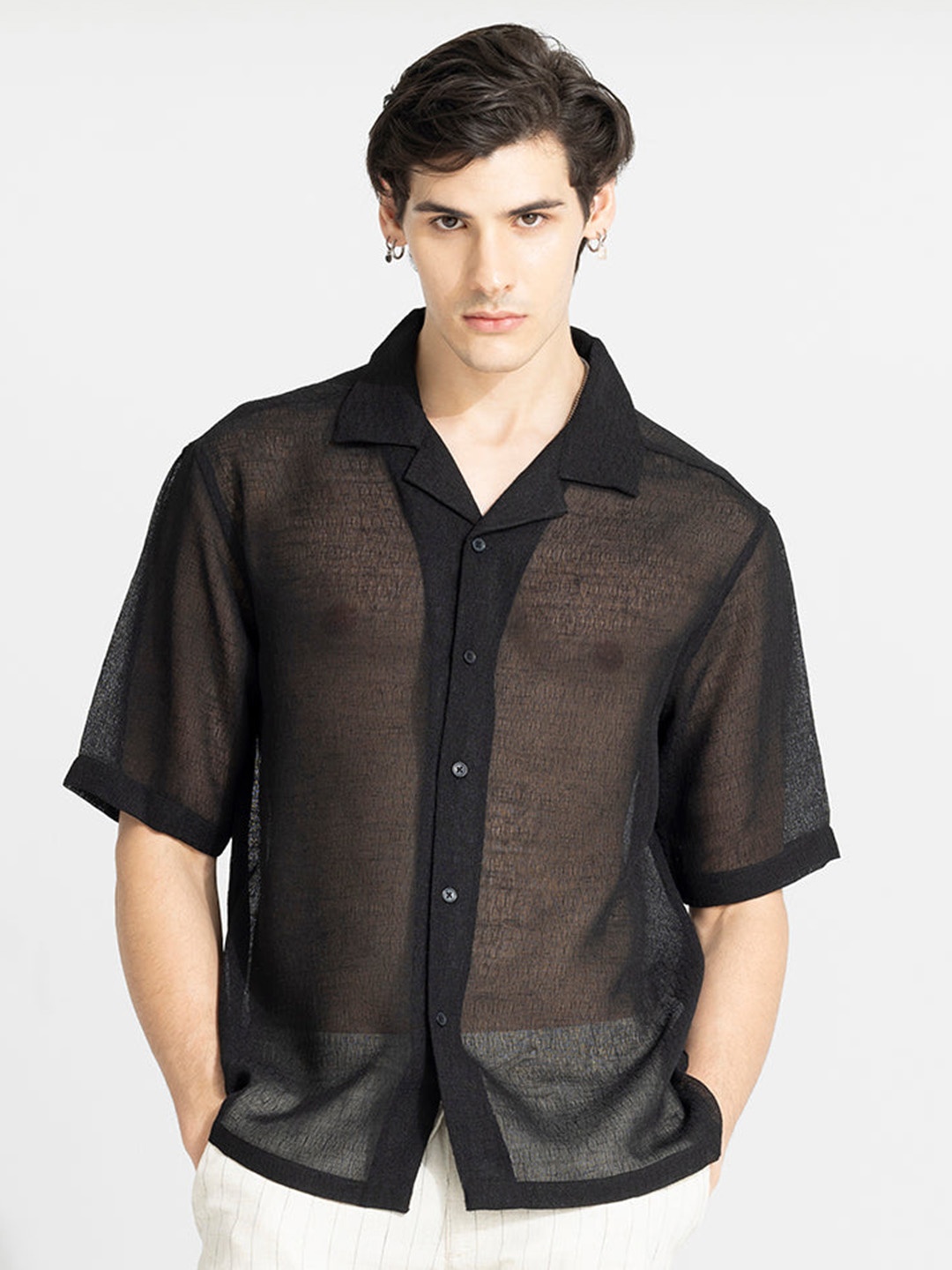 

Snitch Black Classic Opaque Pure Cotton Casual Shirt