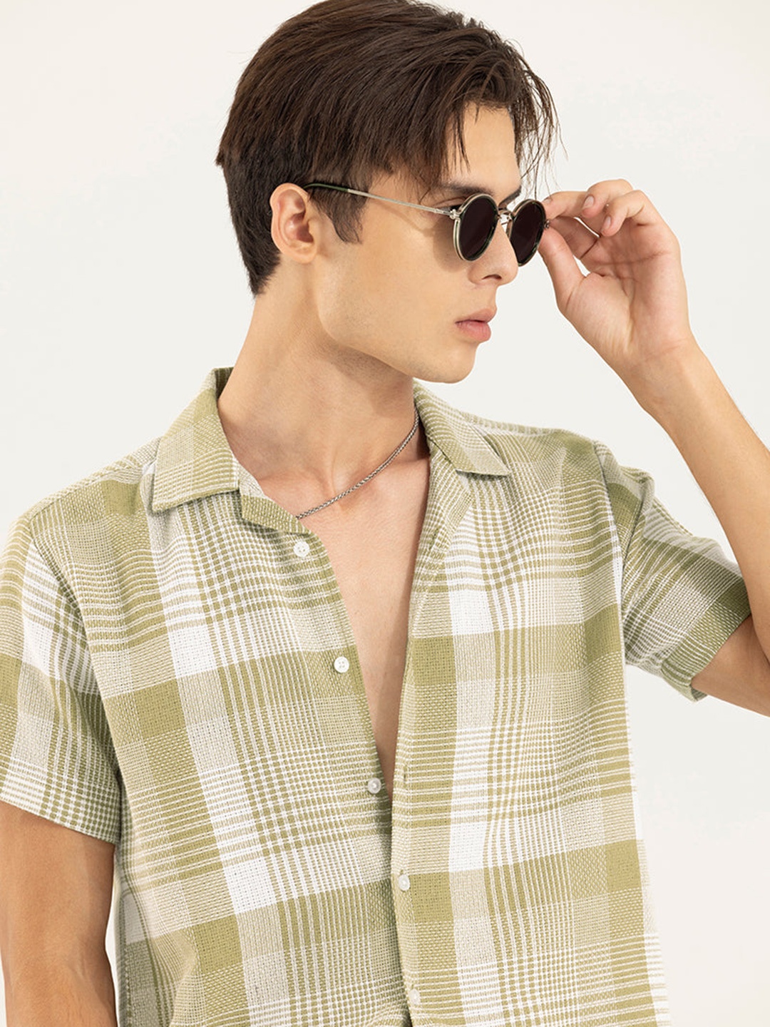 

Snitch Beige & White Classic Tartan Checks Casual Pure Cotton Shirt