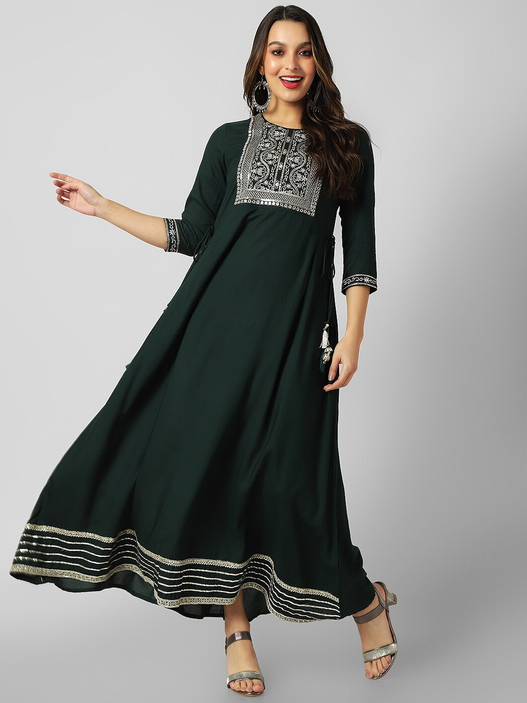 

ANNU PARIDHAN Ethnic Motifs Embroidered Thread Work Anarkali Kurta, Green