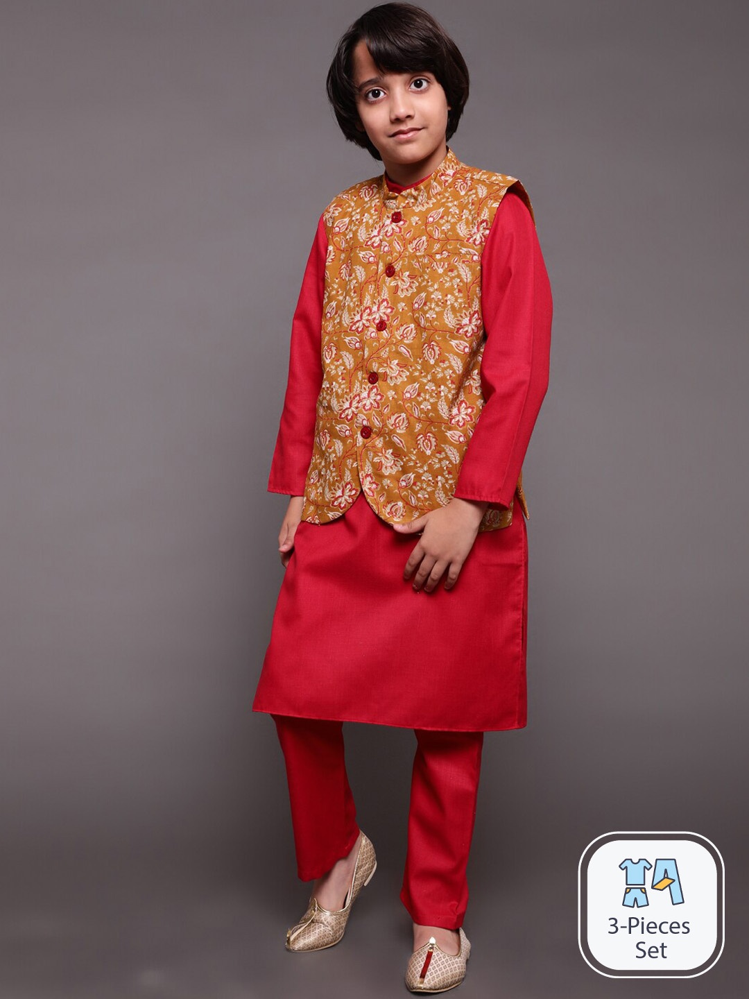 

Aks Kids Boys Mandarin Collar Straight Kurta With Pyjamas With Nehru Jacket, Red