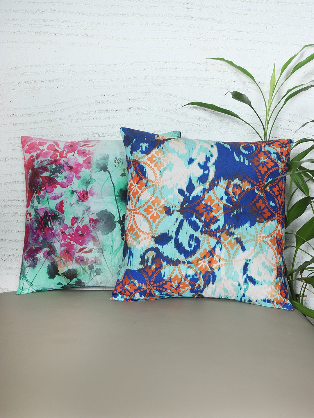 

ZEBA Blue & Green 2-Pieces Floral Square Cushion Covers