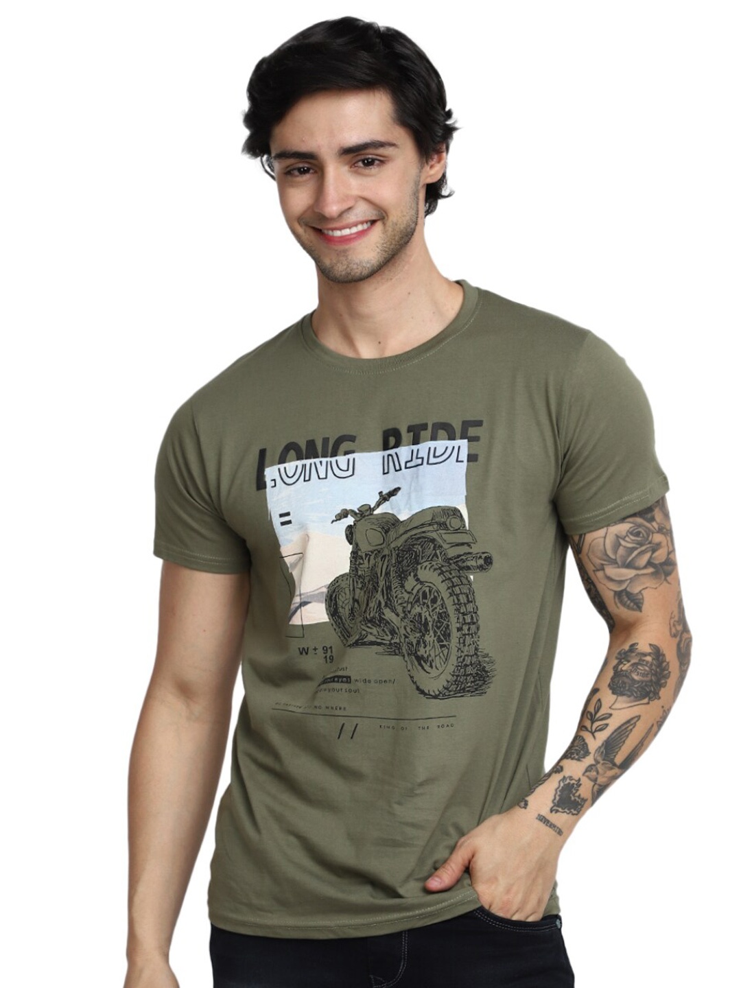 

V-Mart Graphic Printed Slim Fit Cotton T-shirt, Green
