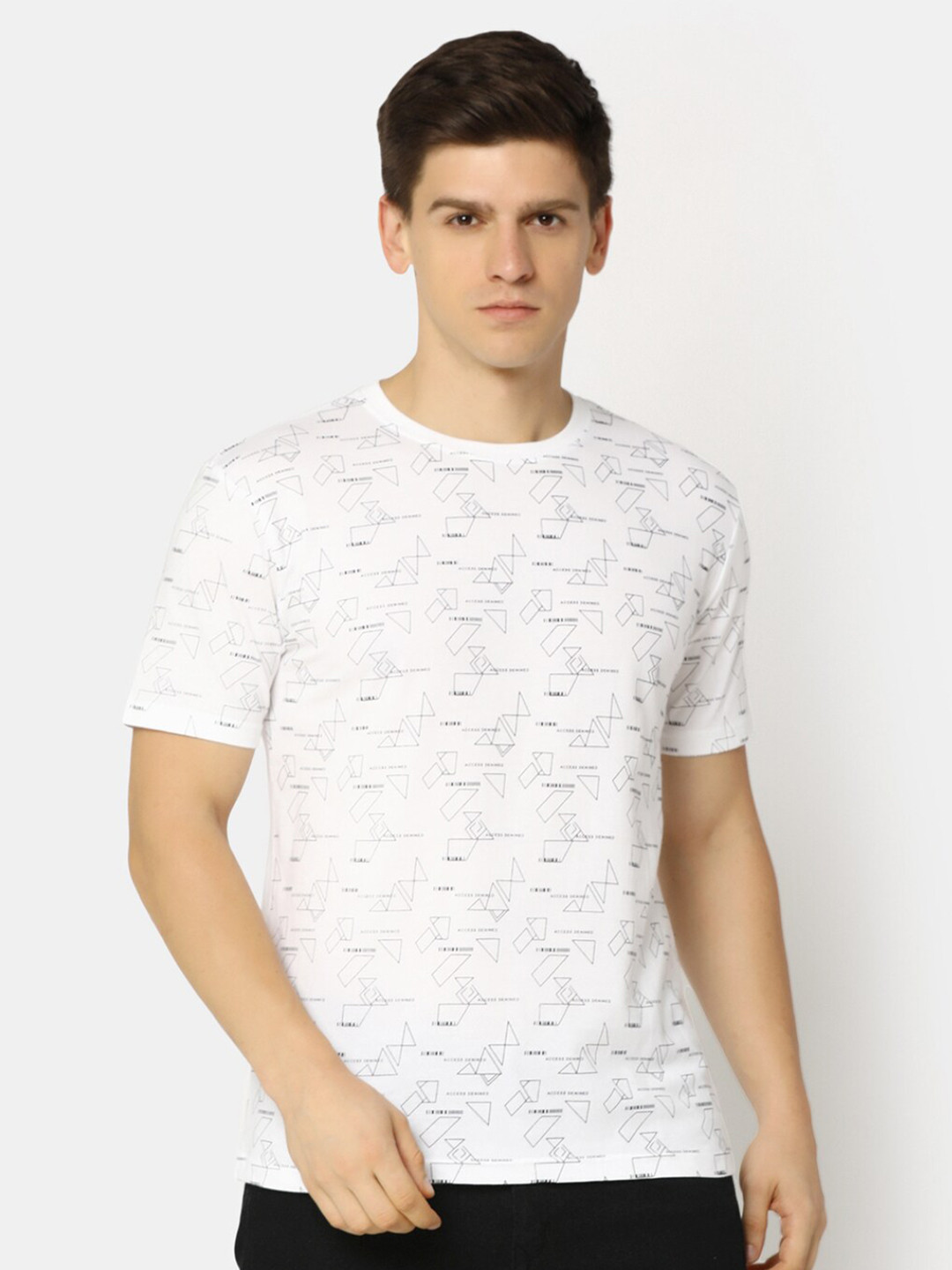 

V-Mart Conversational Printed Slim Fit T-shirt, White