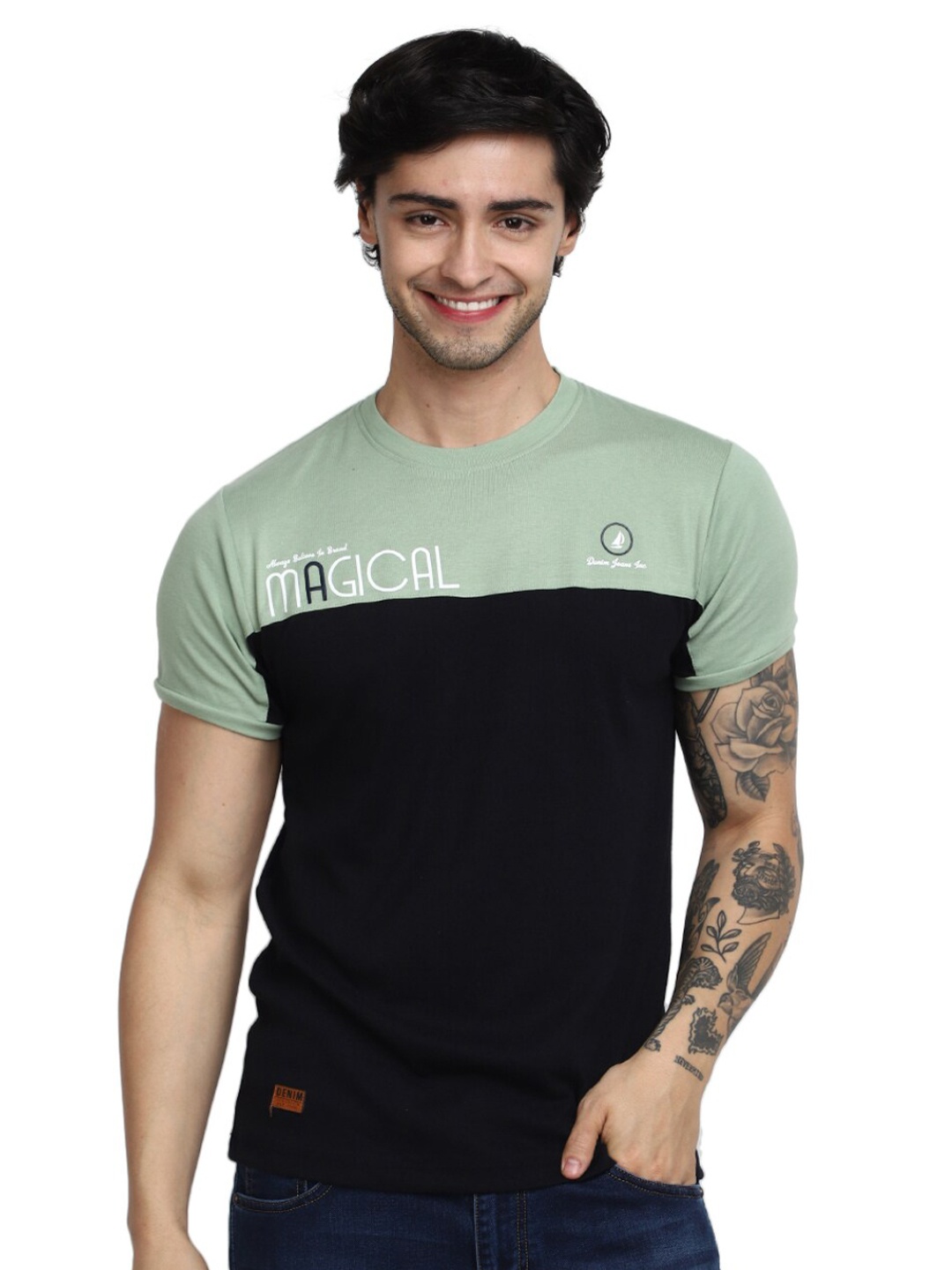 

V-Mart Slim Fit Colourblocked Round Neck Cotton T-shirt, Green