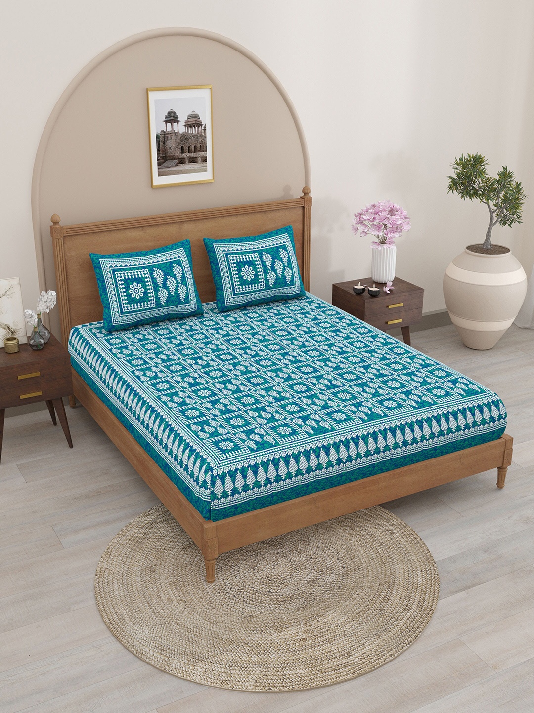 

SheetKart Sea Green & White Printed Cotton 120 TC Queen Bedsheet with 2 Pillow Covers