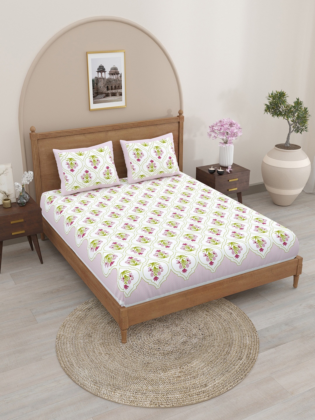 

SheetKart Beige & Green Printed 120 TC Queen Bedsheet with 2 Pillow Covers