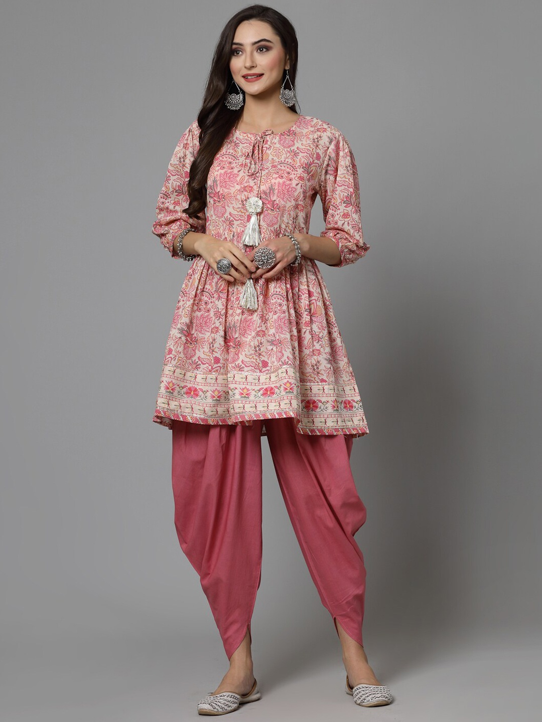 

Stylum Floral Printed Gotta Patti Pure Cotton Kurti with Dhoti Pants, Pink